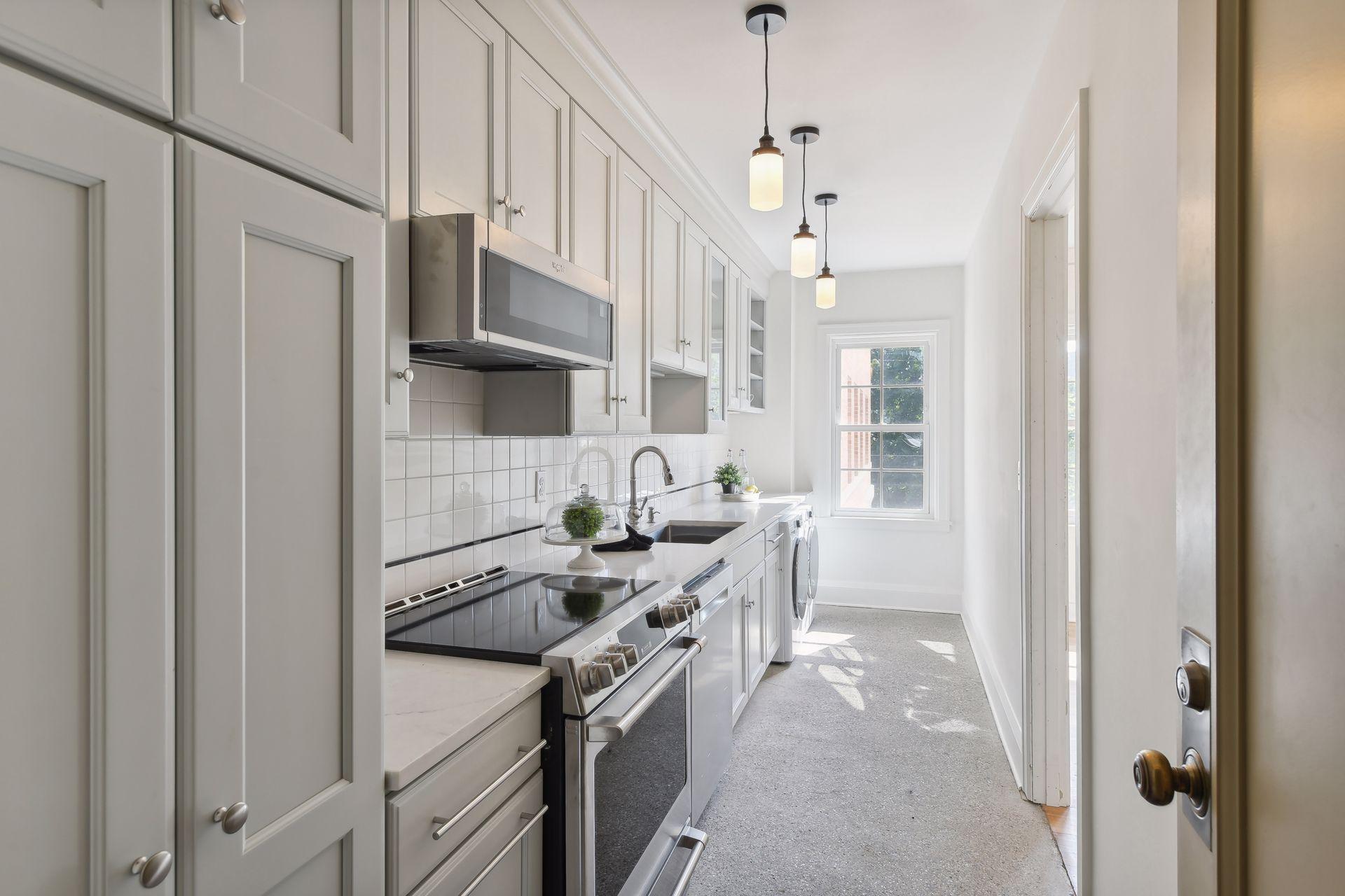 2615 Park Avenue Unit: 213