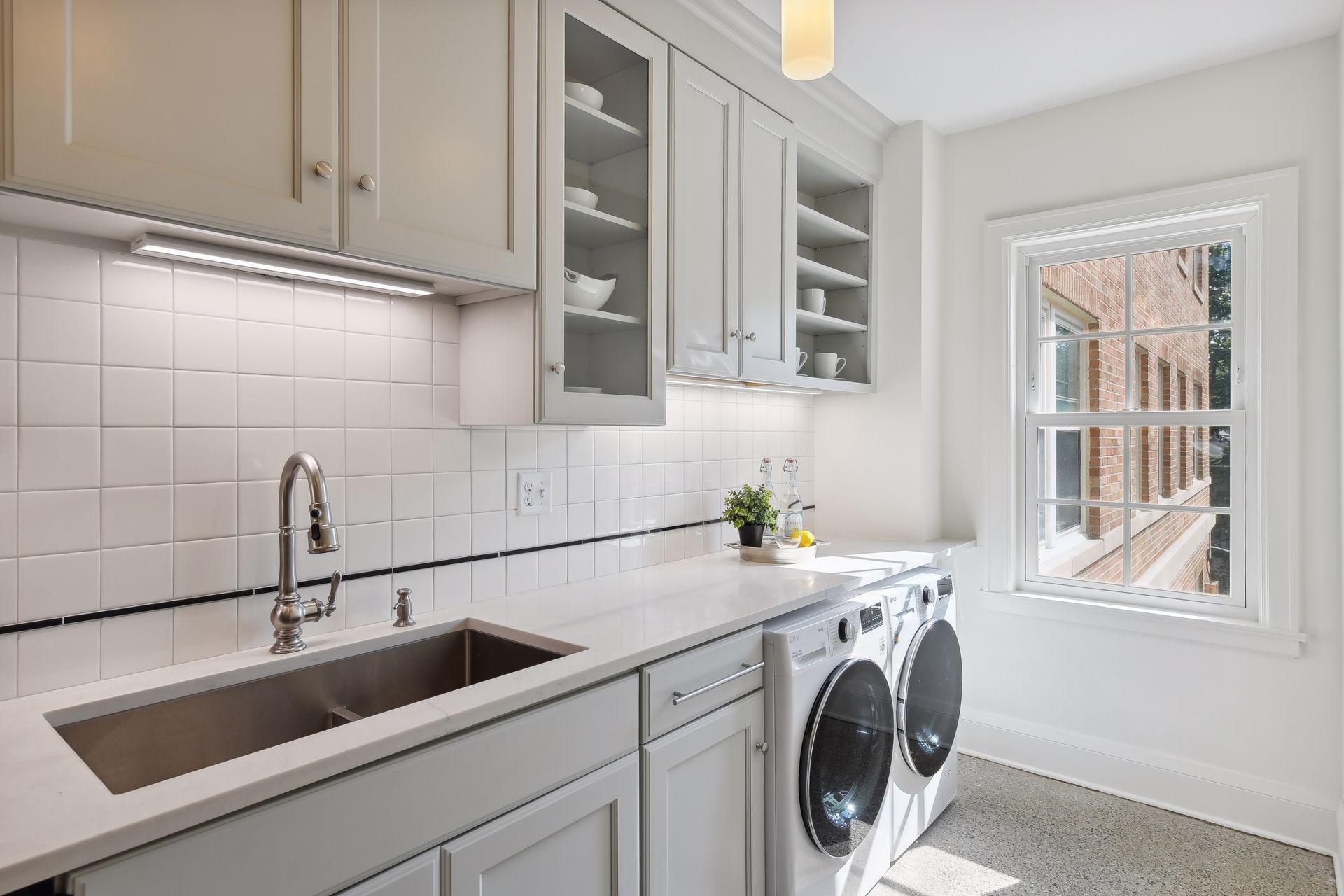 2615 Park Avenue Unit: 213
