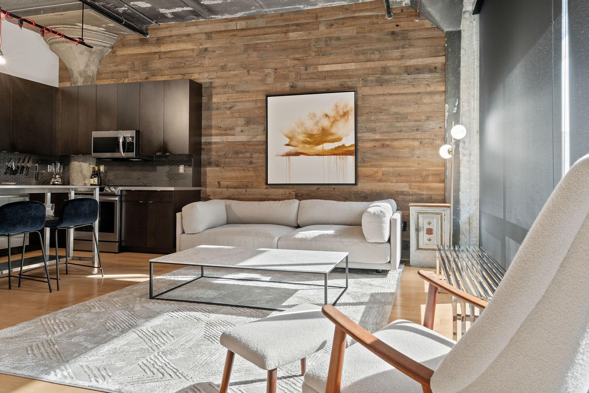 618 Washington Avenue N Unit: 304