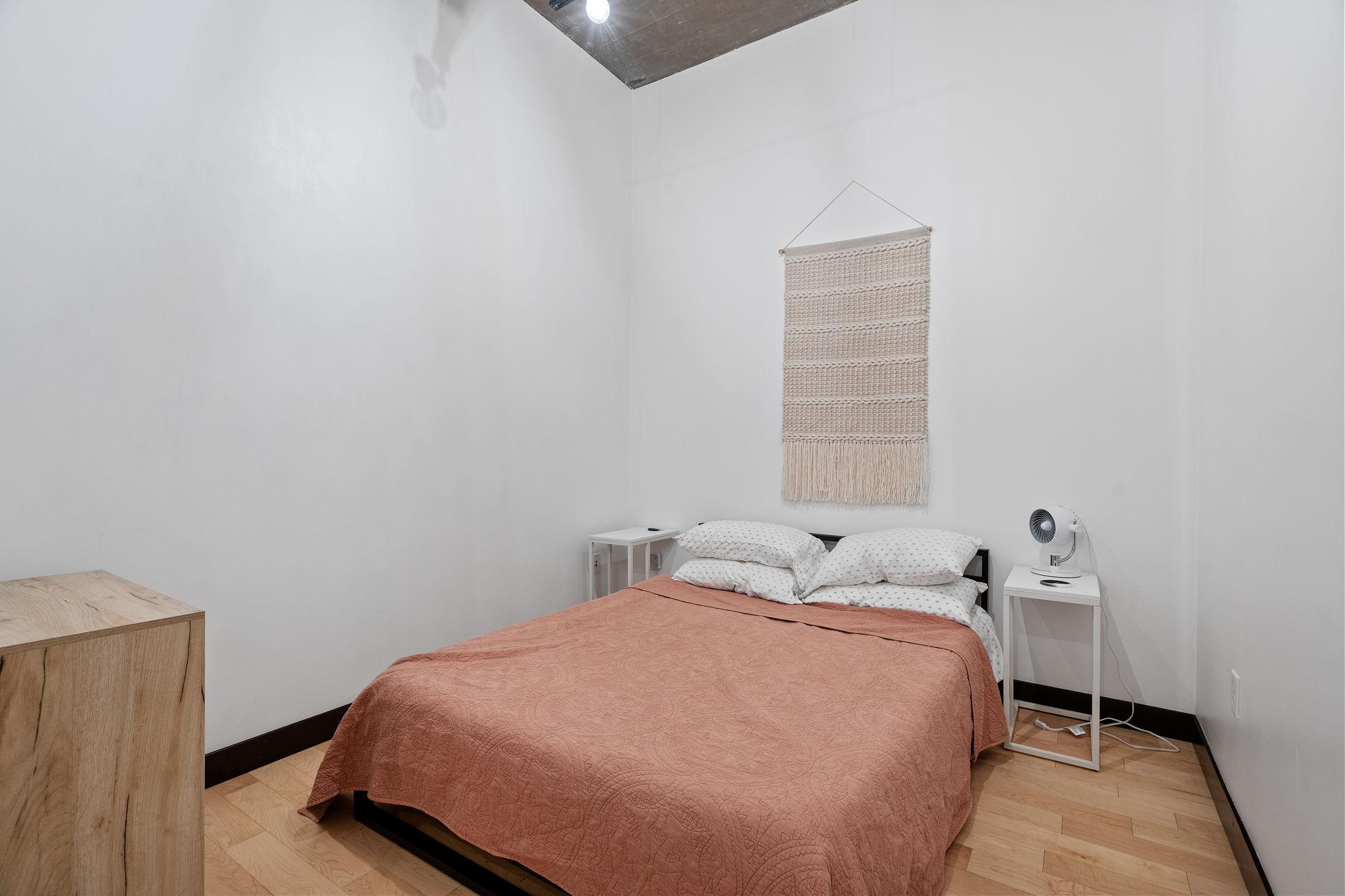 618 Washington Avenue N Unit: 304