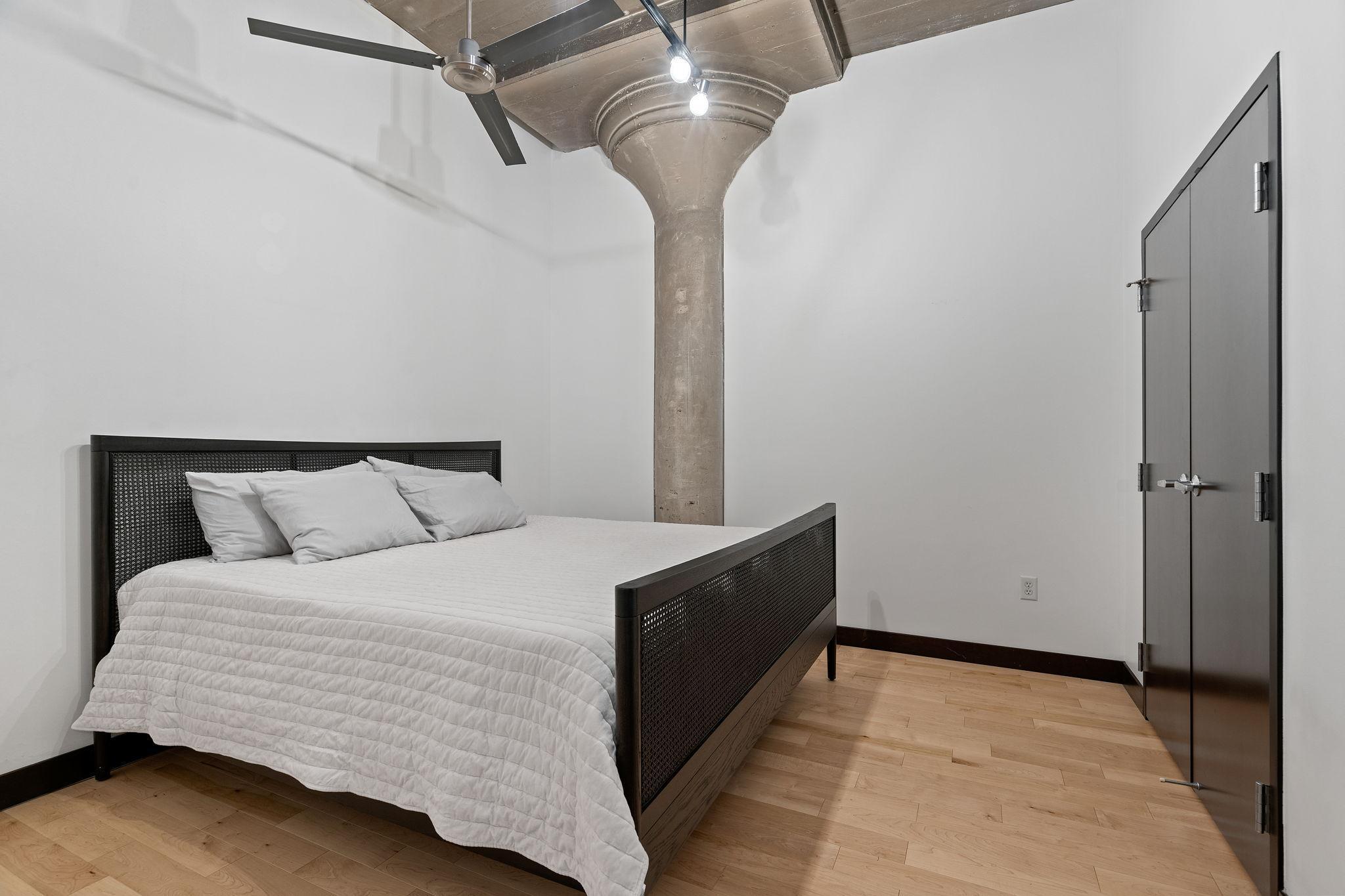 618 Washington Avenue N Unit: 304