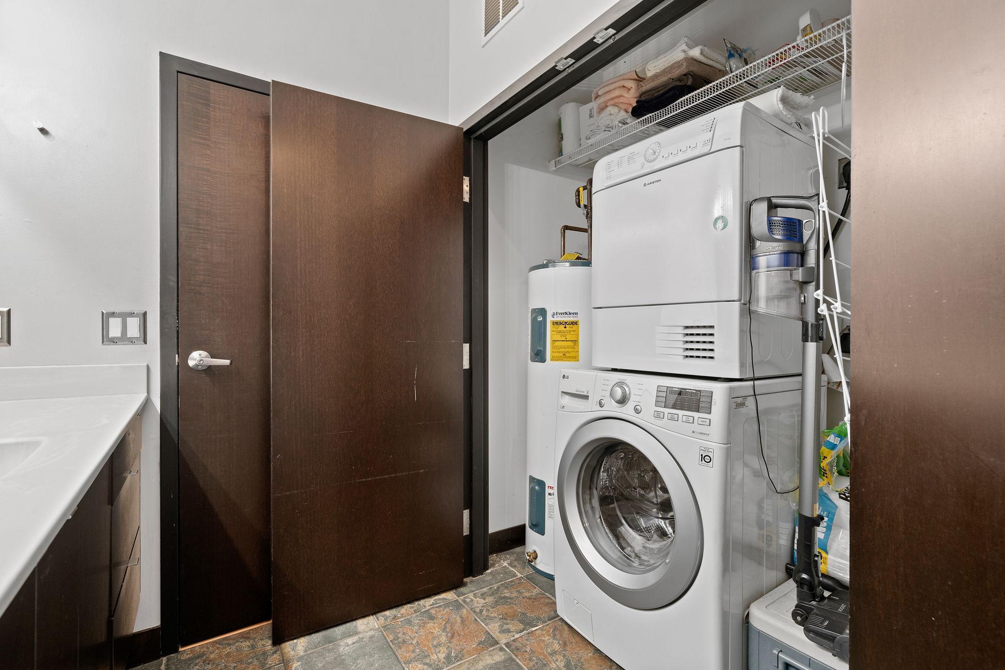 618 Washington Avenue N Unit: 304