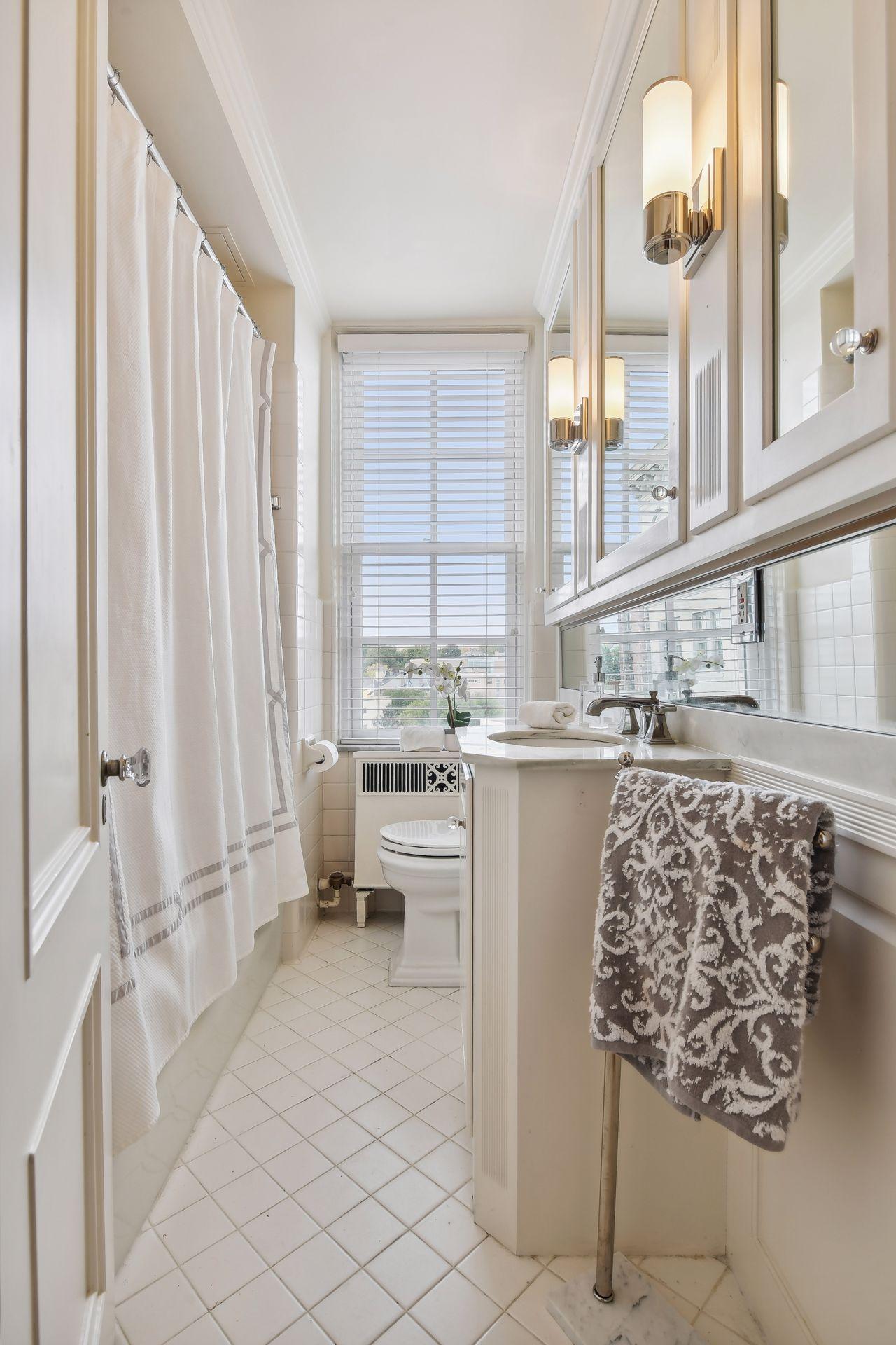 510 Groveland Avenue Unit: 522