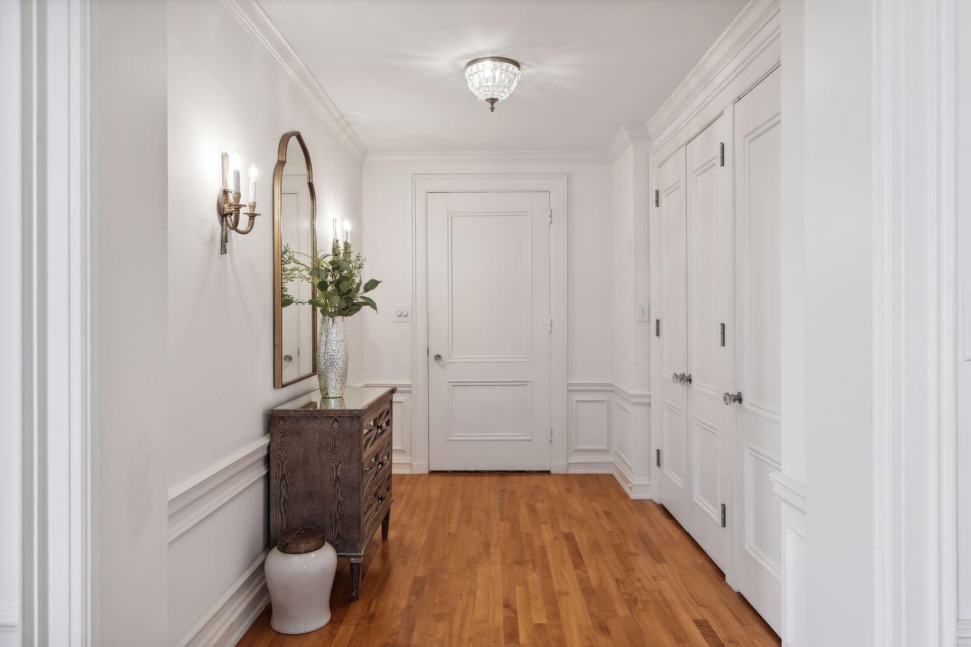 510 Groveland Avenue Unit: 522