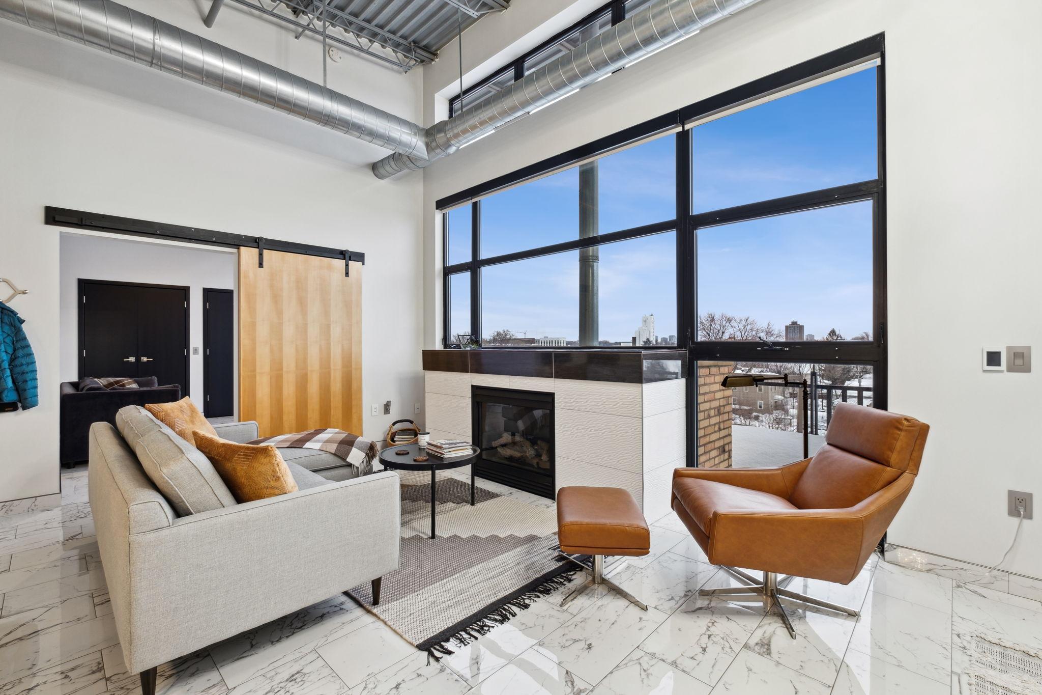 1701 Madison Street NE Unit: 404