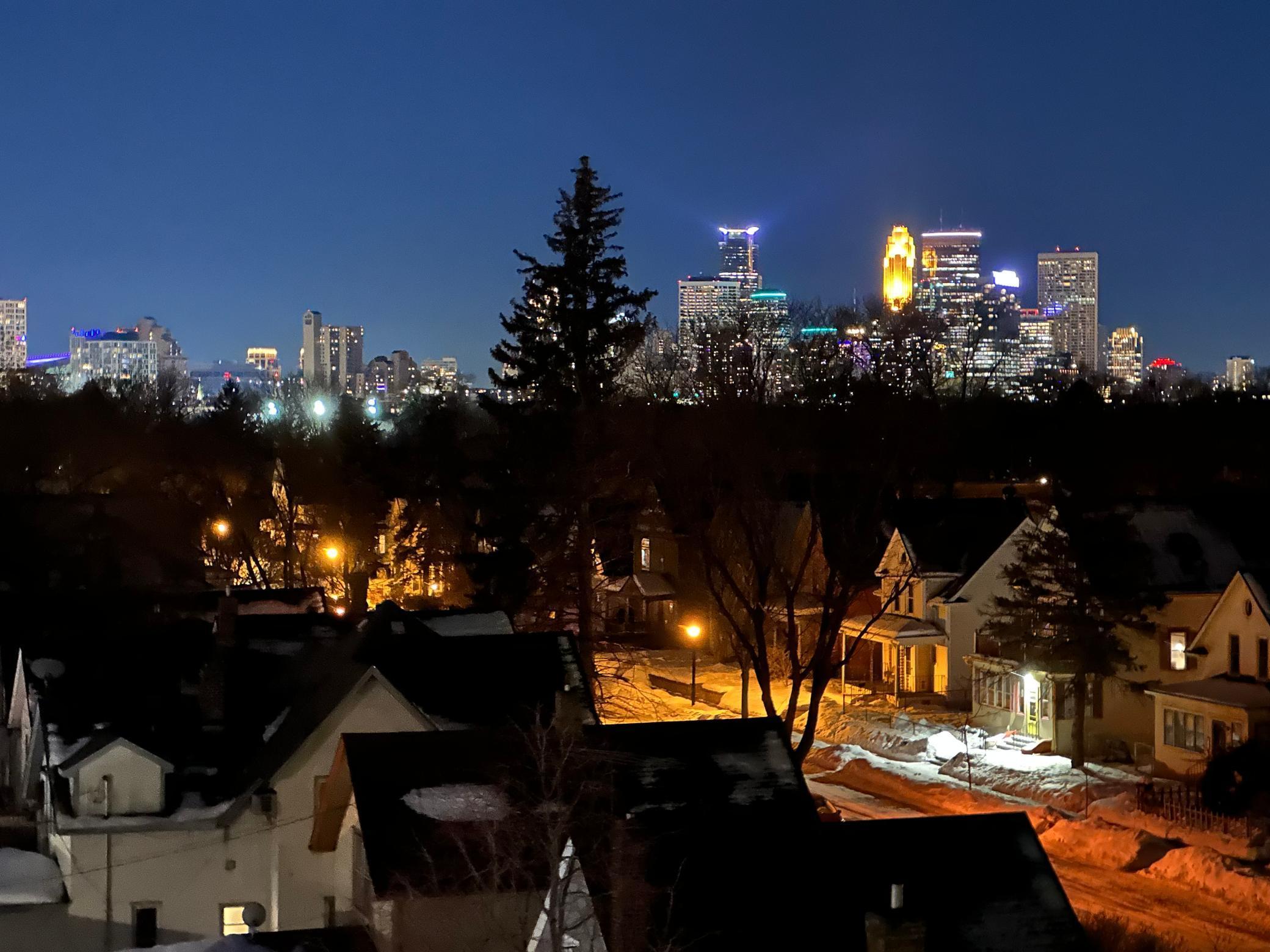 1701 Madison Street NE Unit: 404