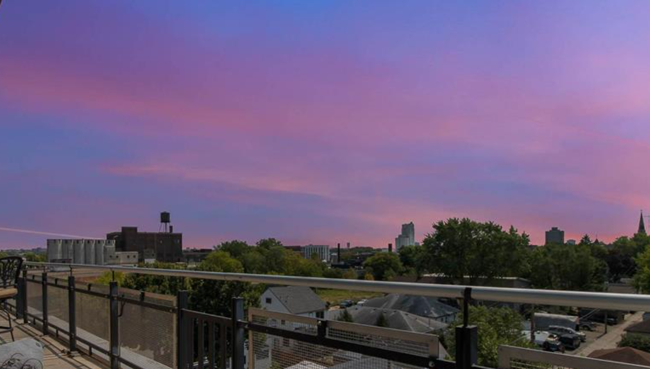 1701 Madison Street NE Unit: 404