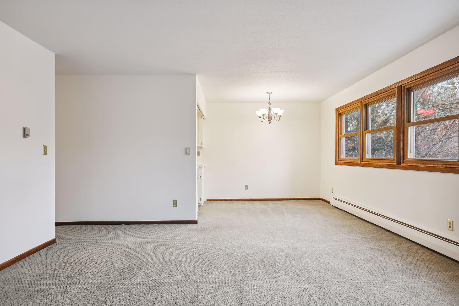 456 Summit Avenue Unit: 202
