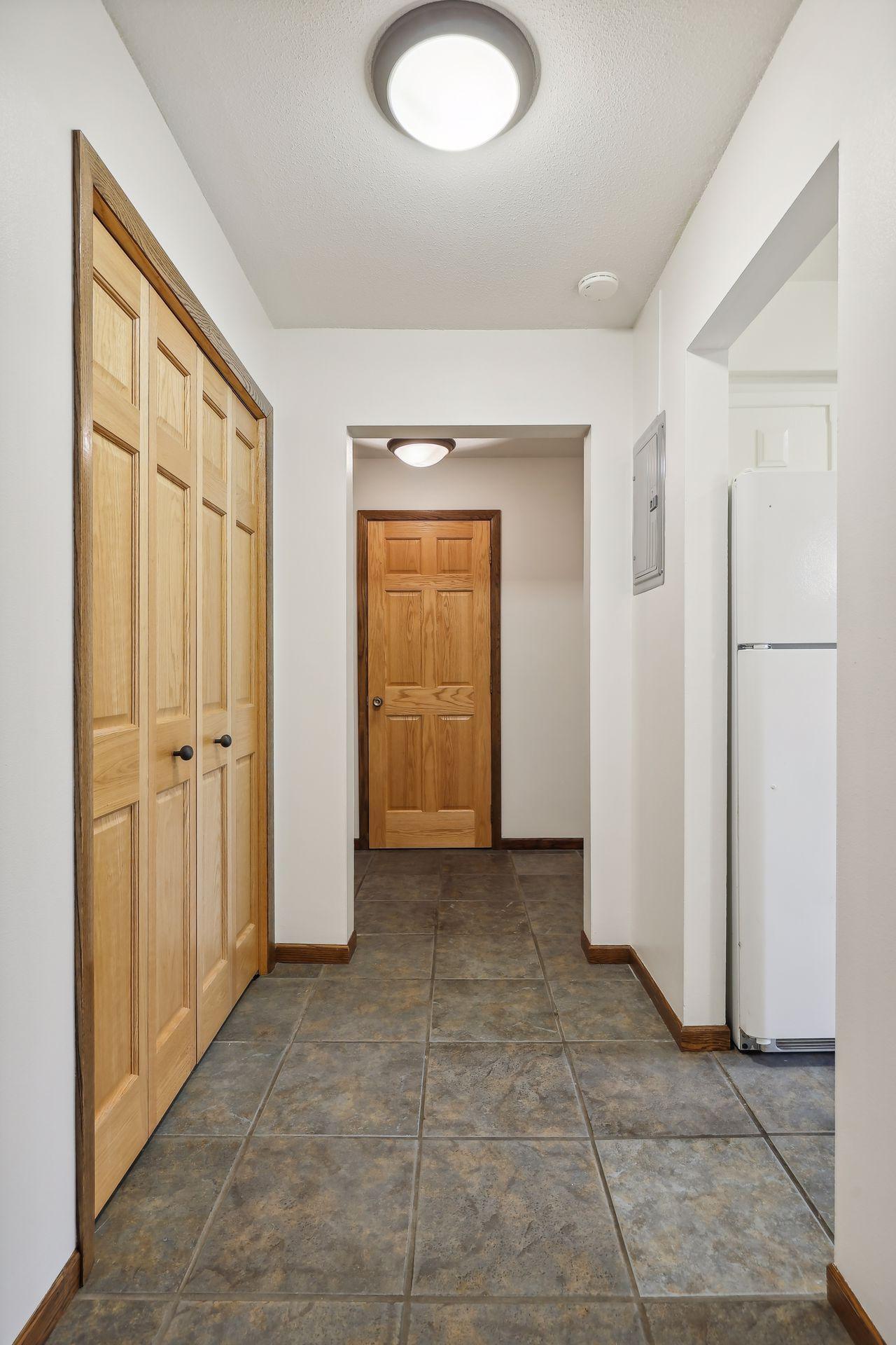 456 Summit Avenue Unit: 202