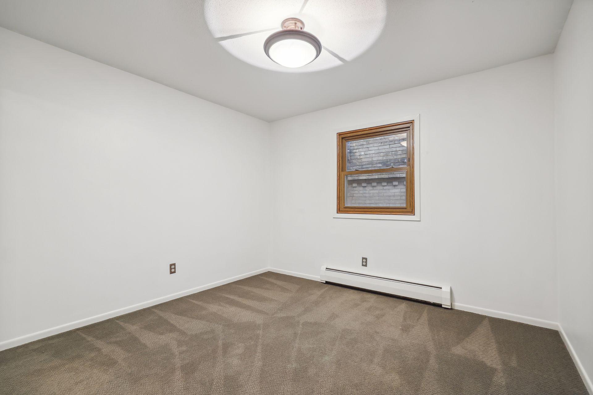 456 Summit Avenue Unit: 202