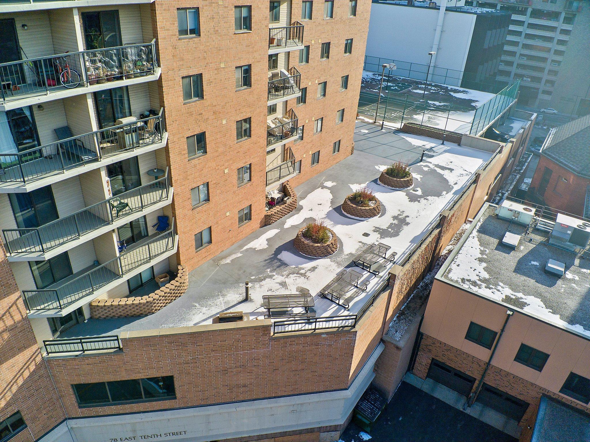 78 10th Street E Unit: 1010