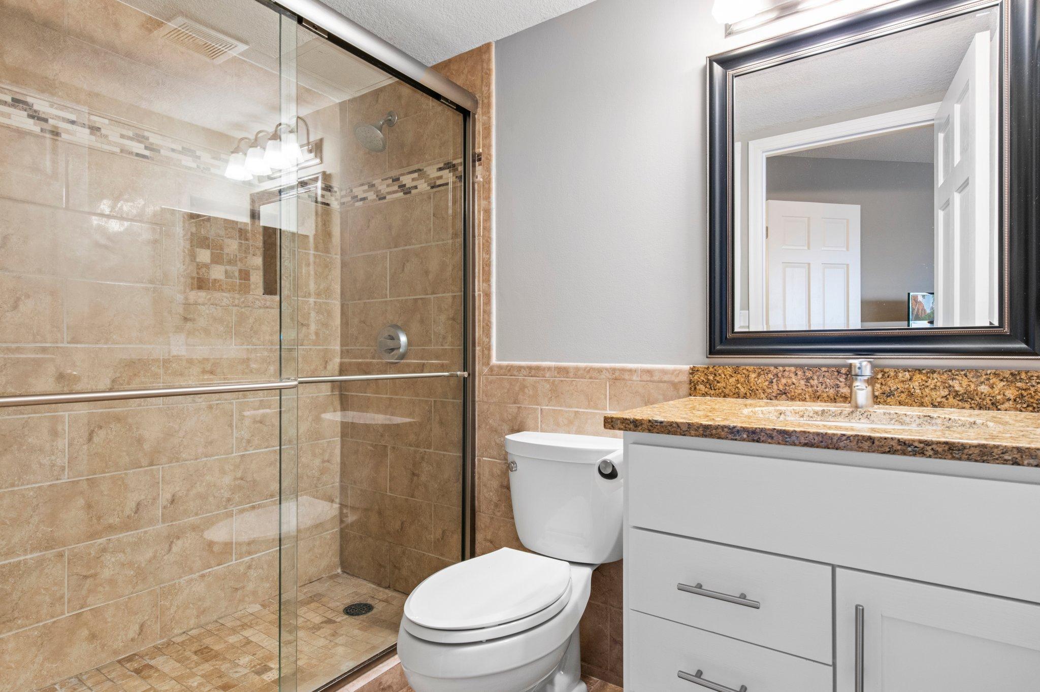 78 10th Street E Unit: 1010