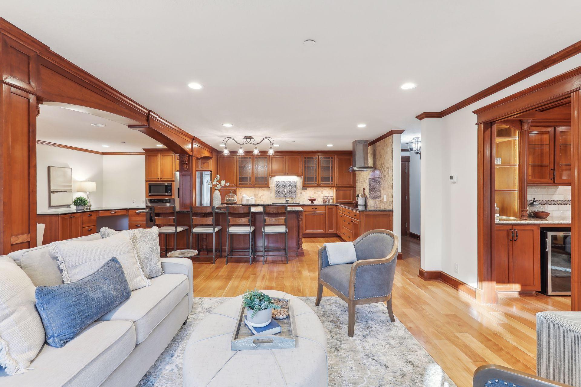 1666 Coffman Street Unit: 207
