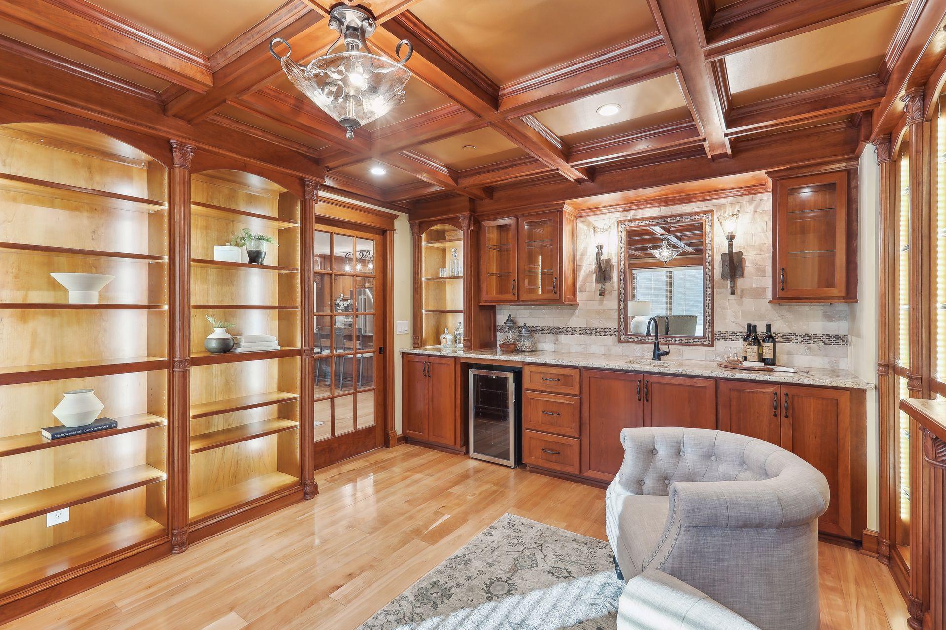 1666 Coffman Street Unit: 207