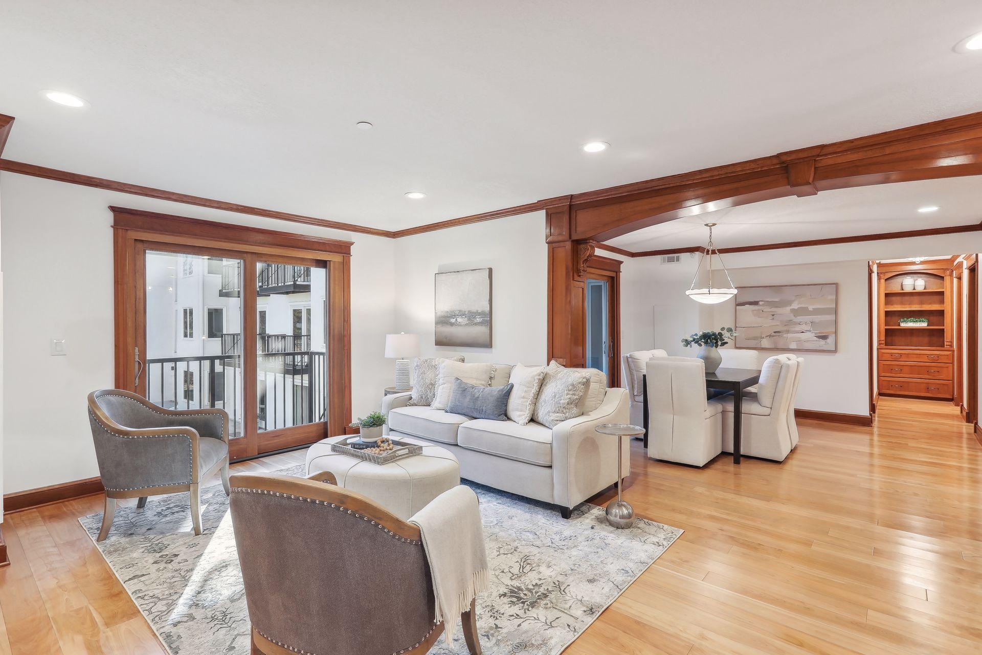 1666 Coffman Street Unit: 207