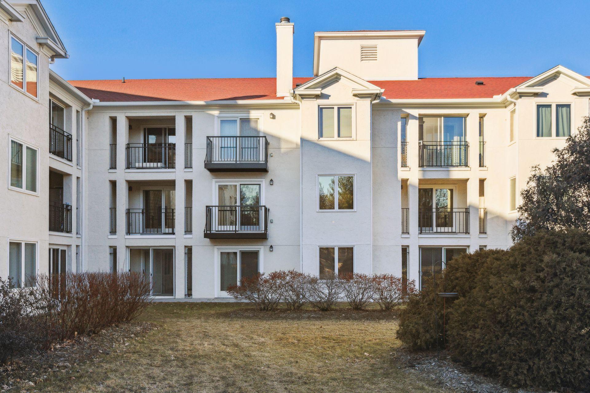 1666 Coffman Street Unit: 207