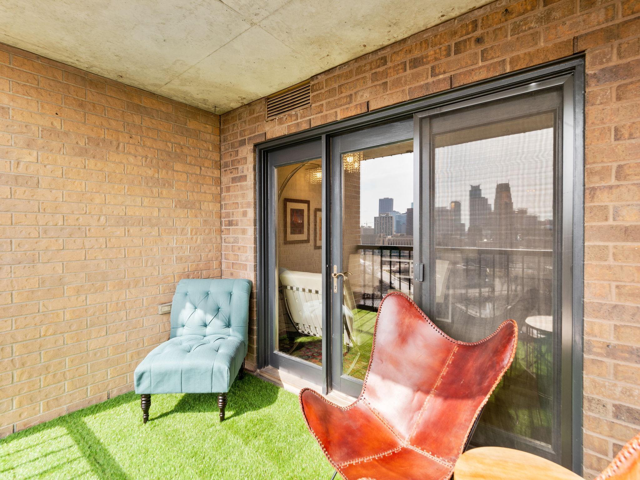 20 2nd Street NE Unit: P1205