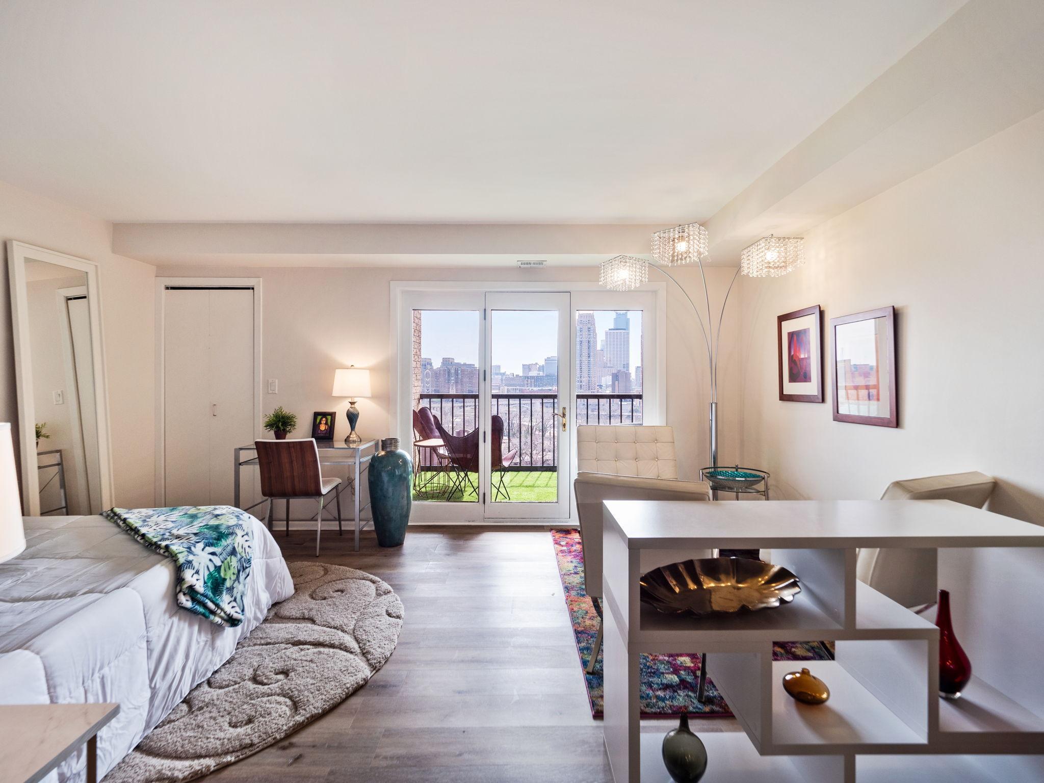 20 2nd Street NE Unit: P1205