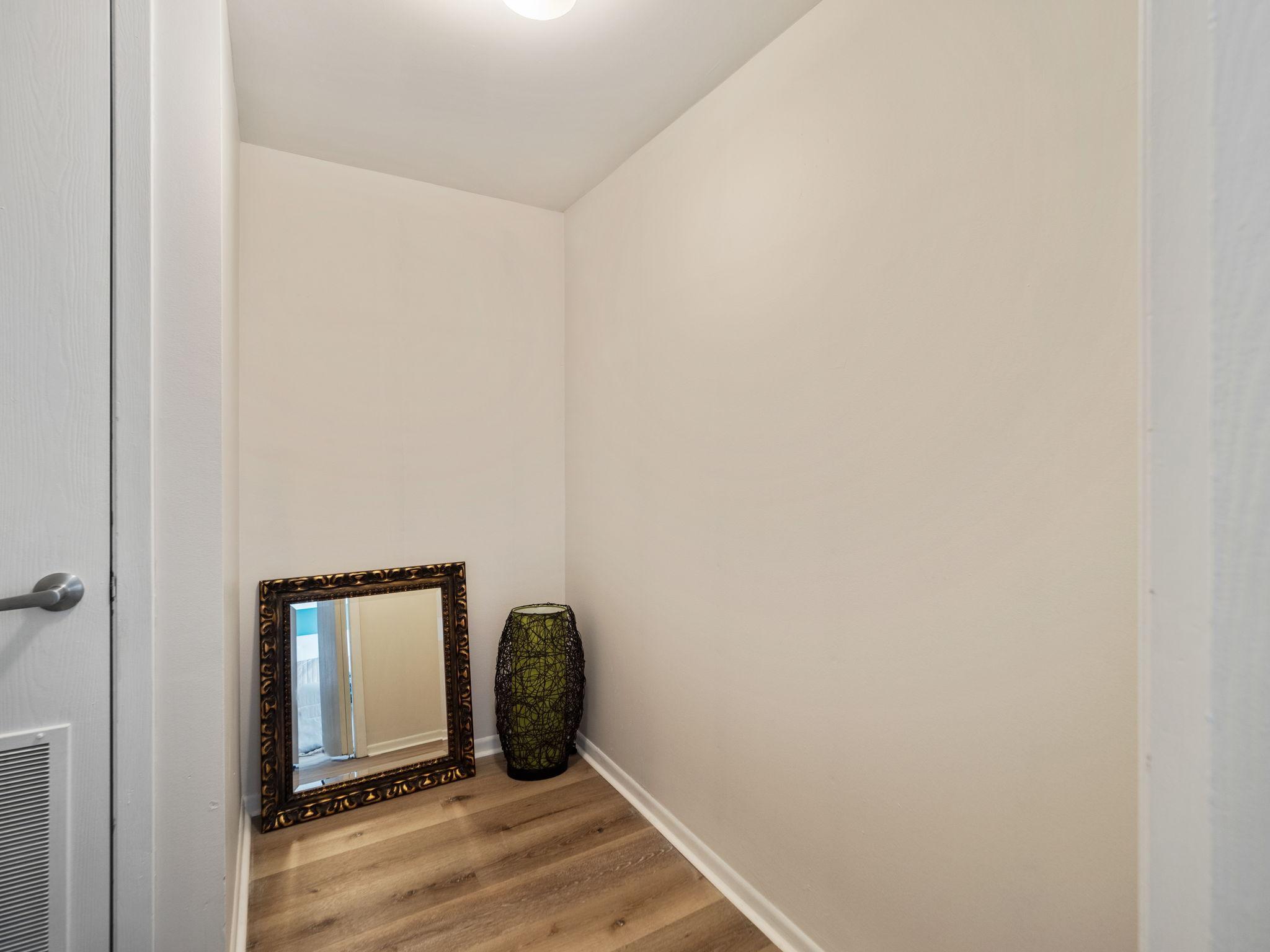 20 2nd Street NE Unit: P1205