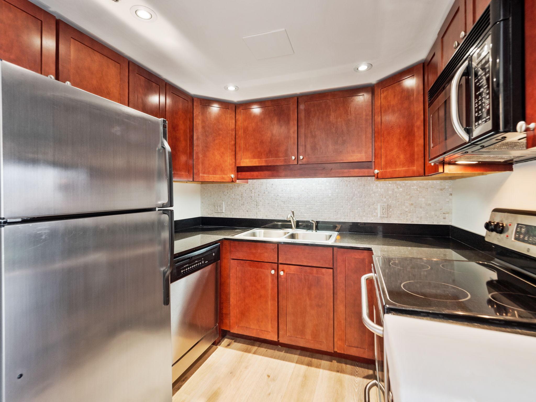 20 2nd Street NE Unit: P1205