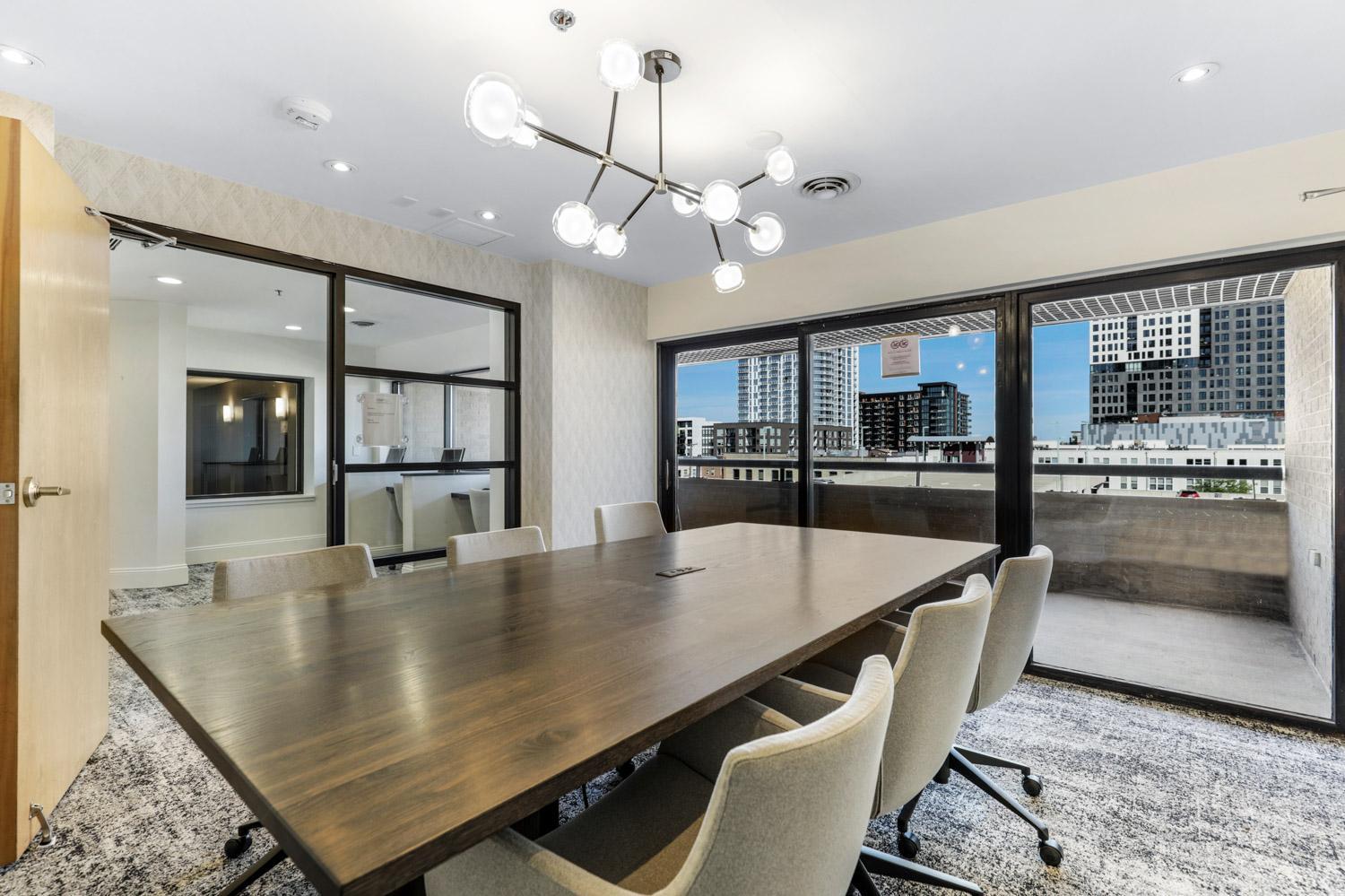 20 2nd Street NE Unit: P1205