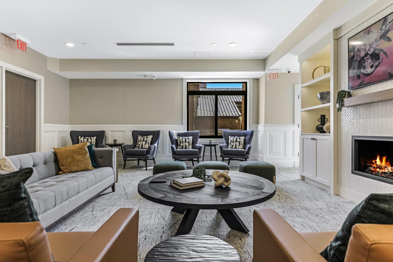 20 2nd Street NE Unit: P1205