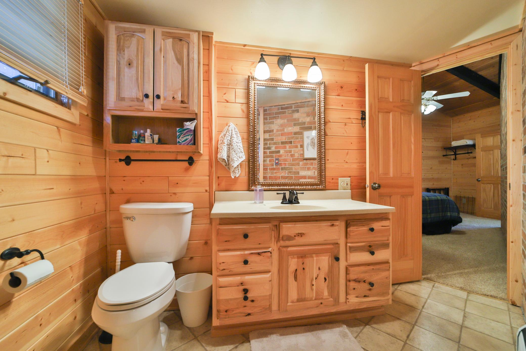 9125 Breezy Point Drive Unit: 450