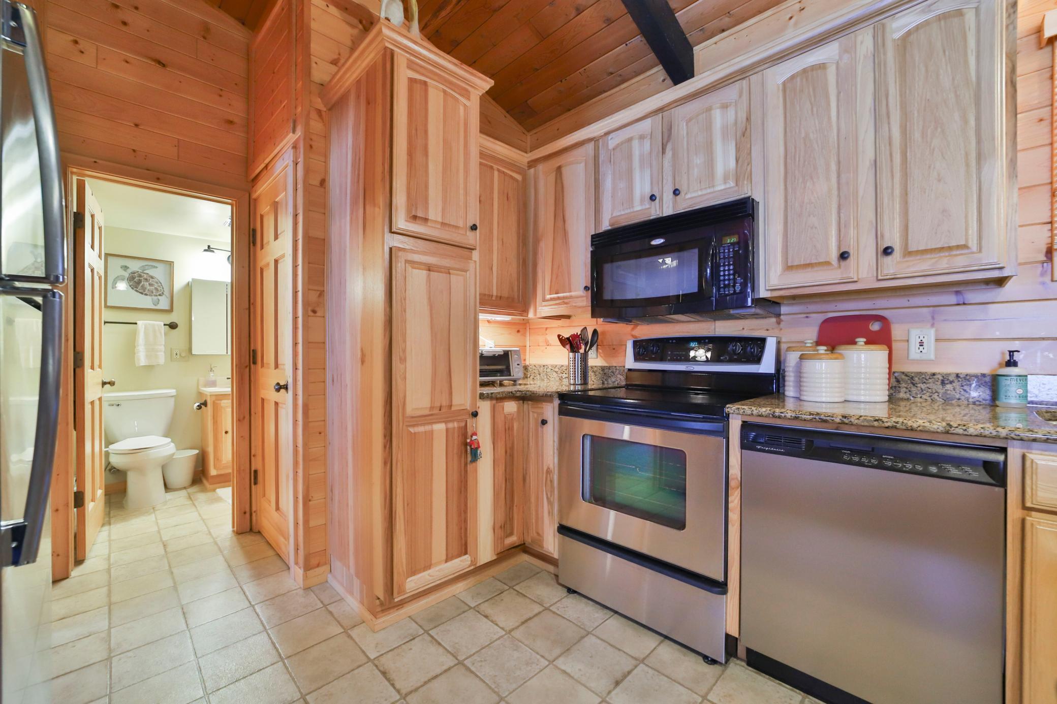 9125 Breezy Point Drive Unit: 450