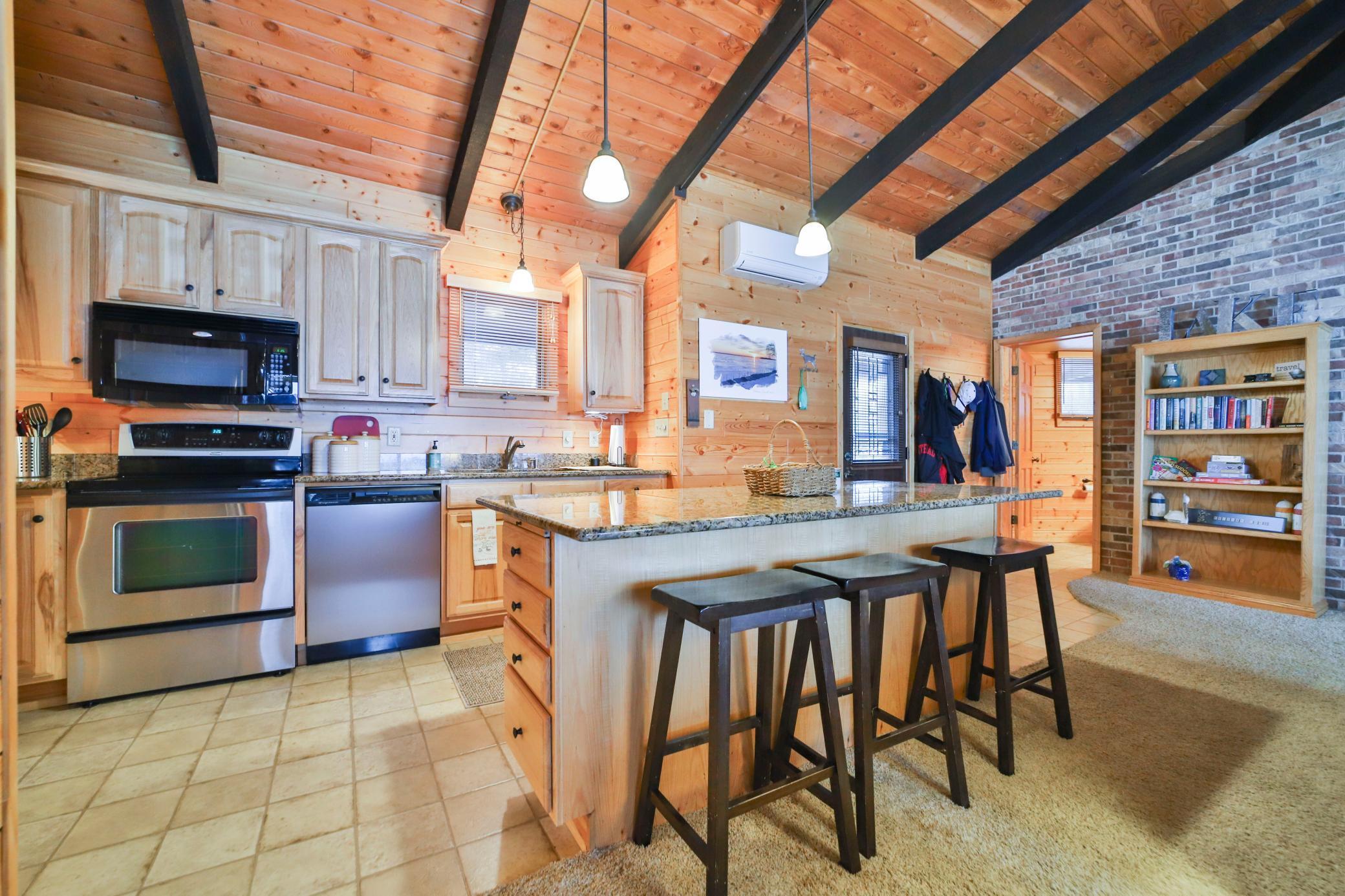 9125 Breezy Point Drive Unit: 450