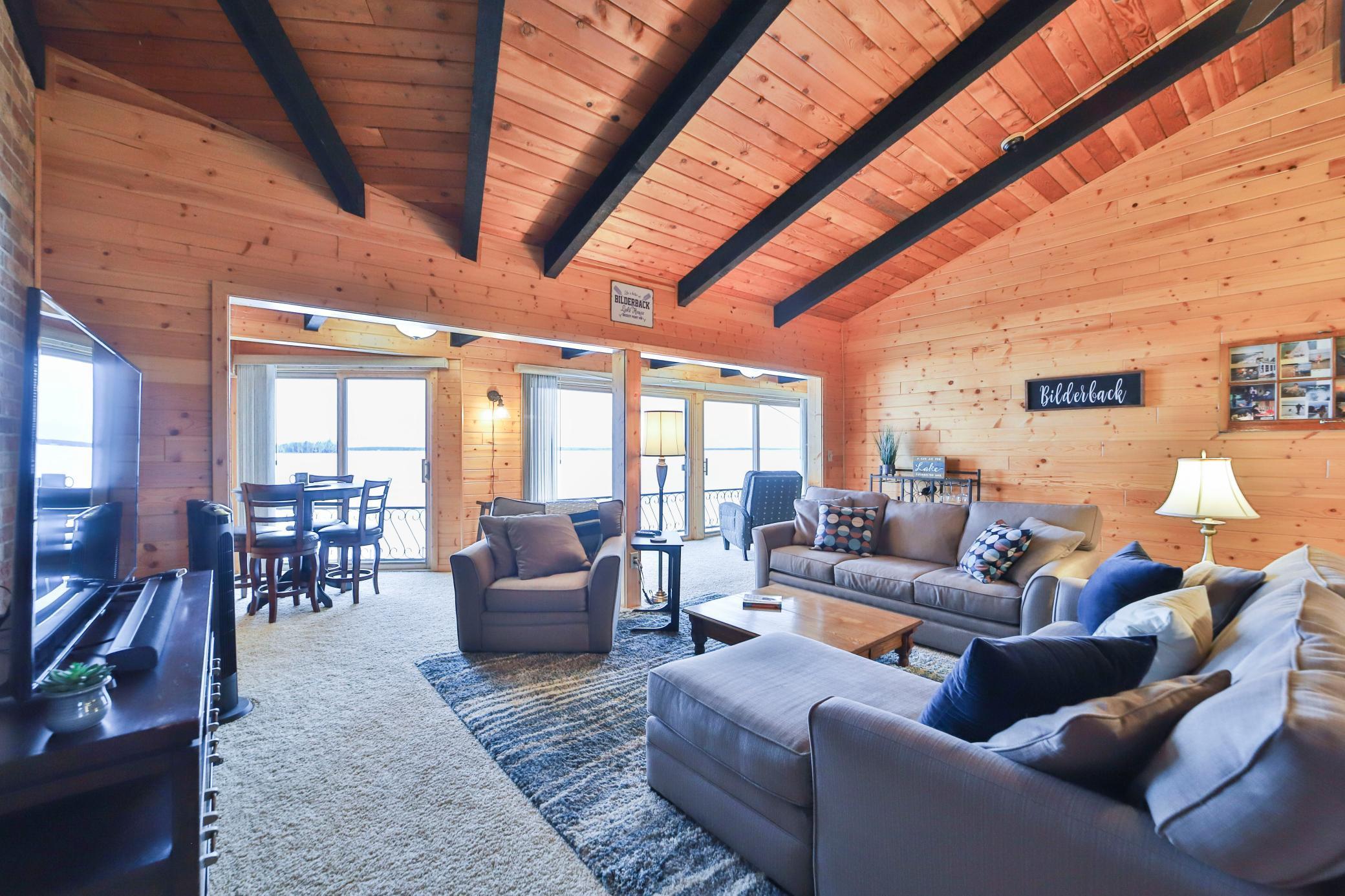 9125 Breezy Point Drive Unit: 450