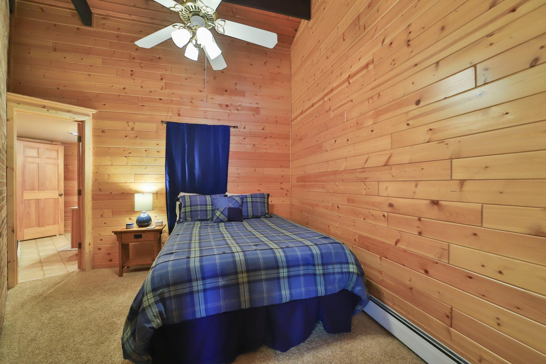 9125 Breezy Point Drive Unit: 450