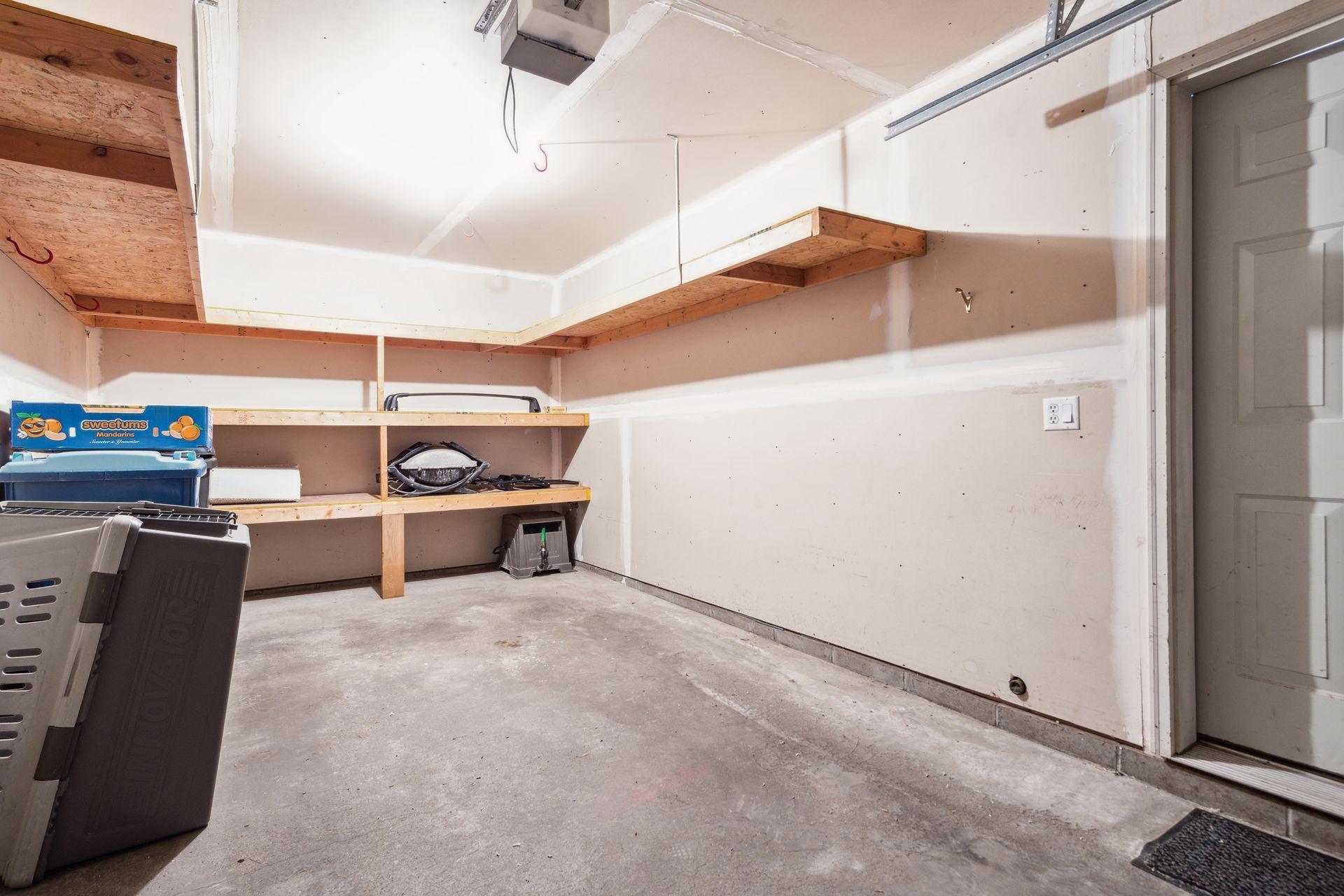 15715 24th Avenue N Unit: G