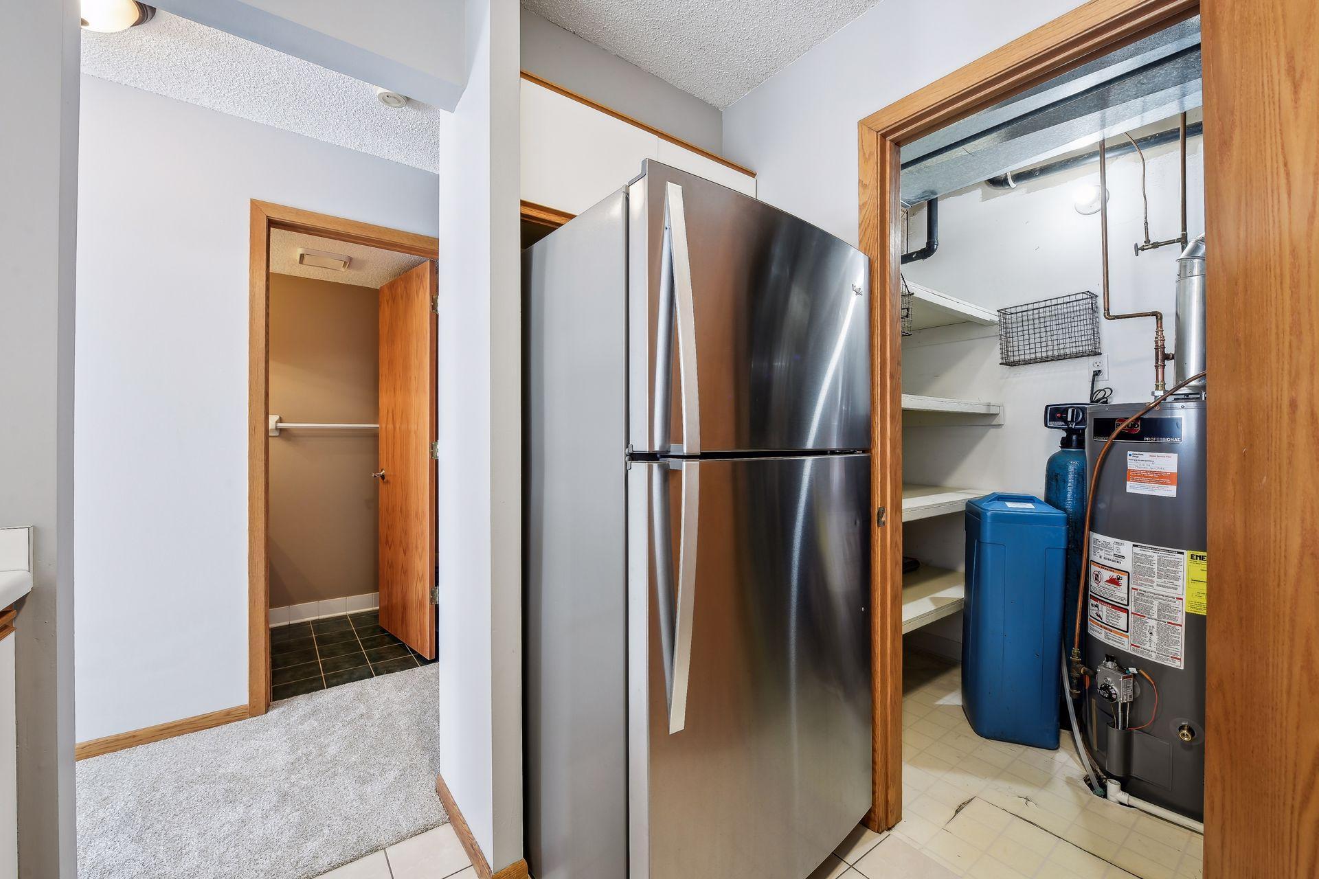 15715 24th Avenue N Unit: G