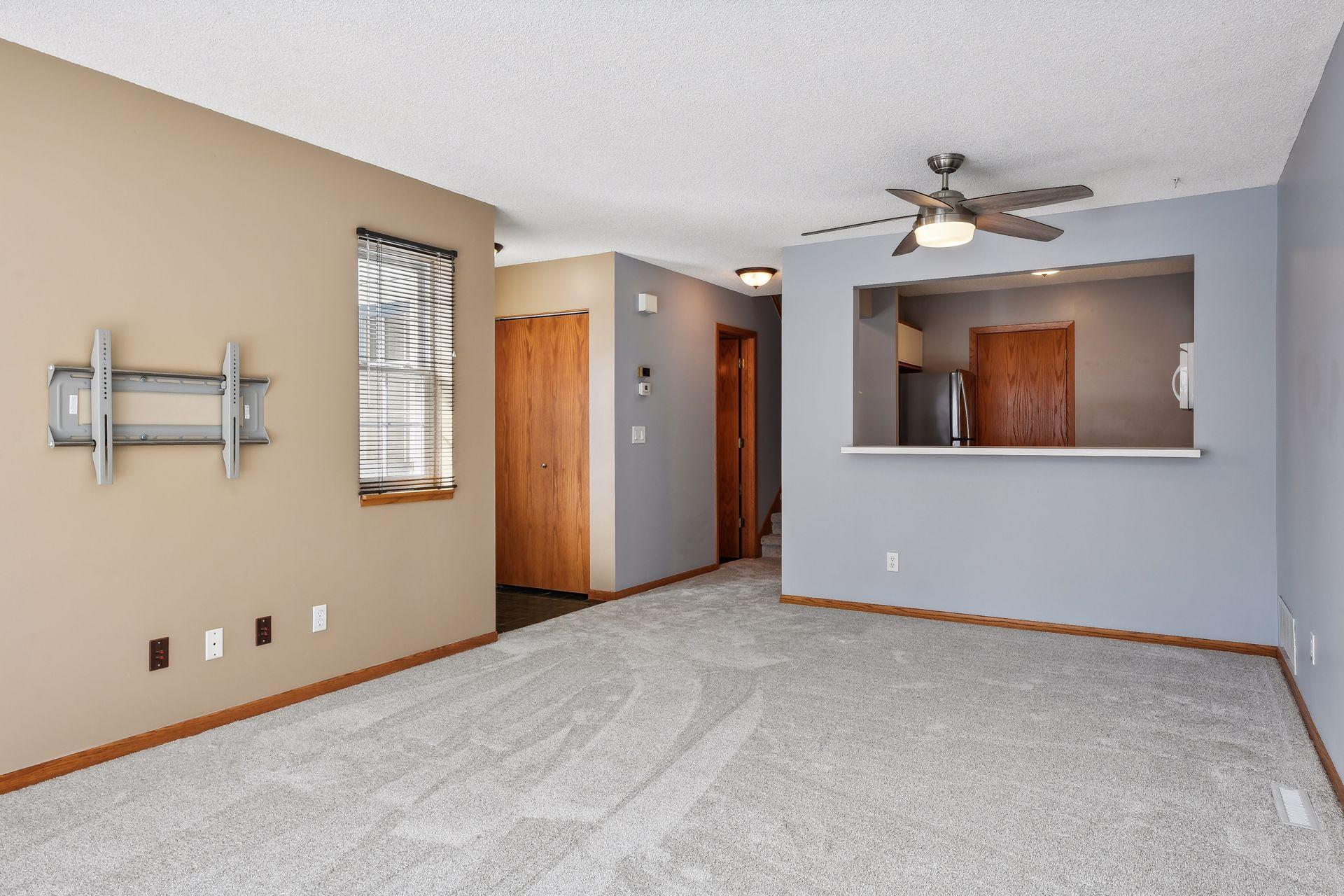15715 24th Avenue N Unit: G