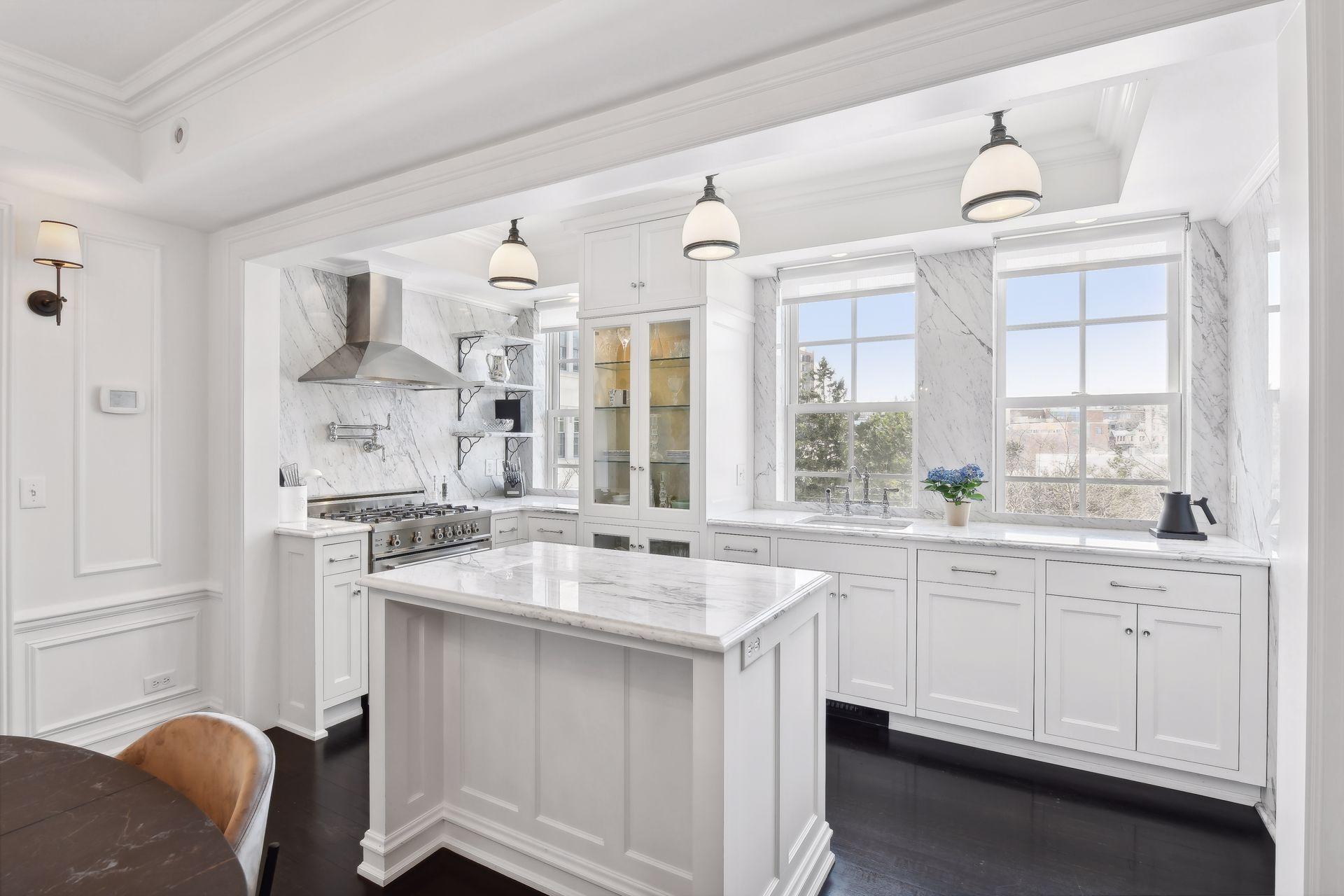 510 Groveland Avenue Unit: 326