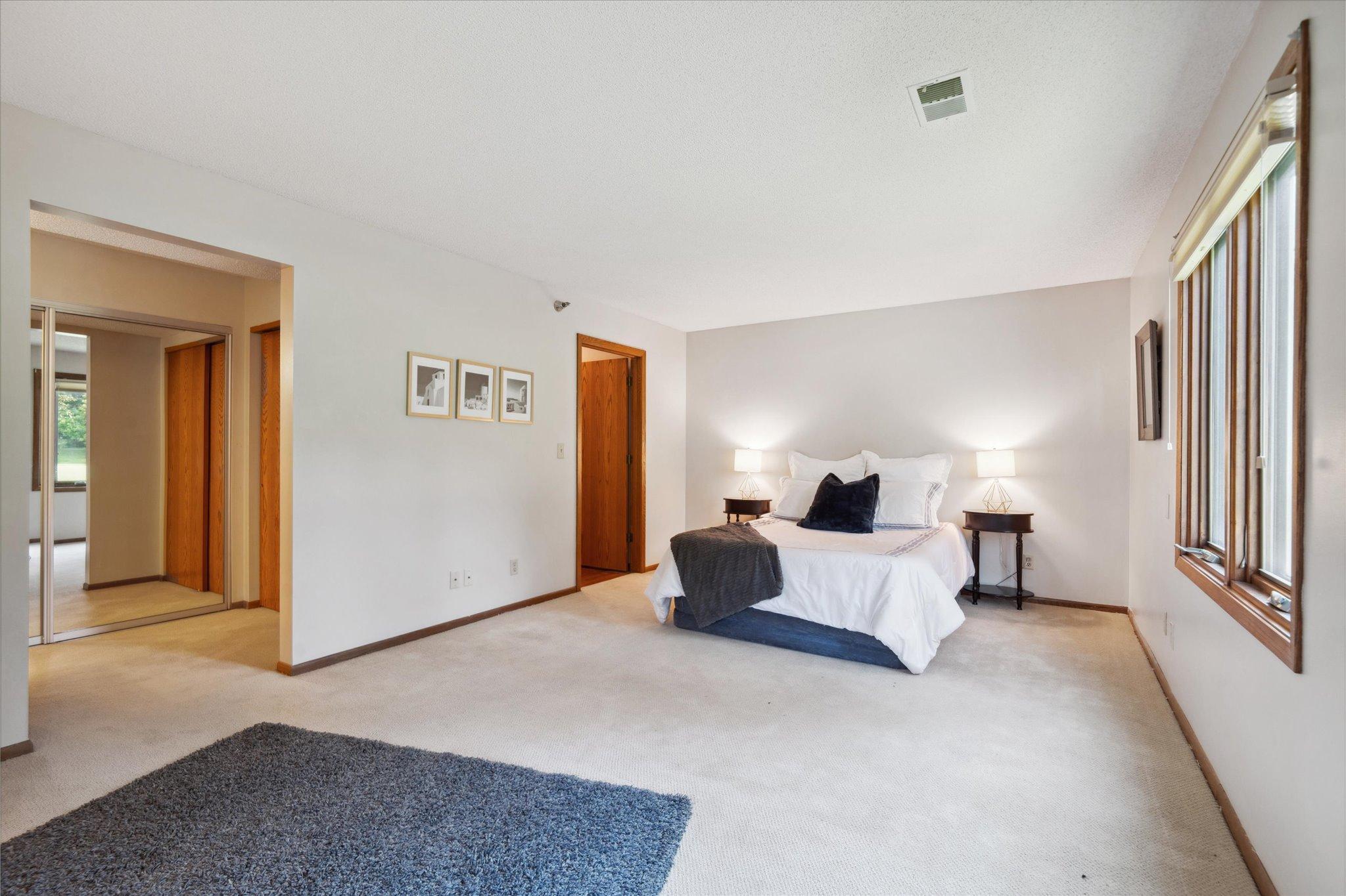 1666 Coffman Street Unit: 127