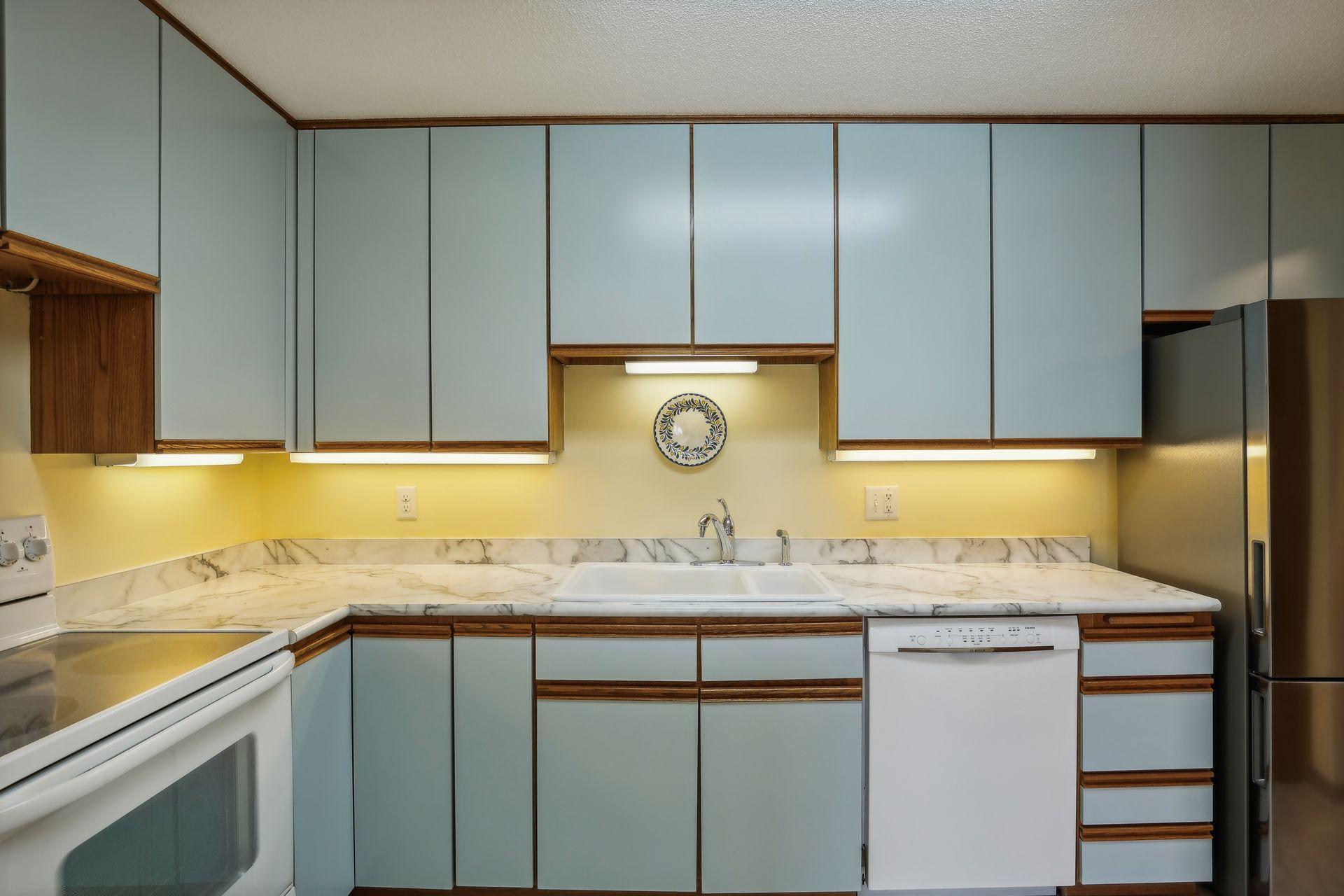 1666 Coffman Street Unit: 221