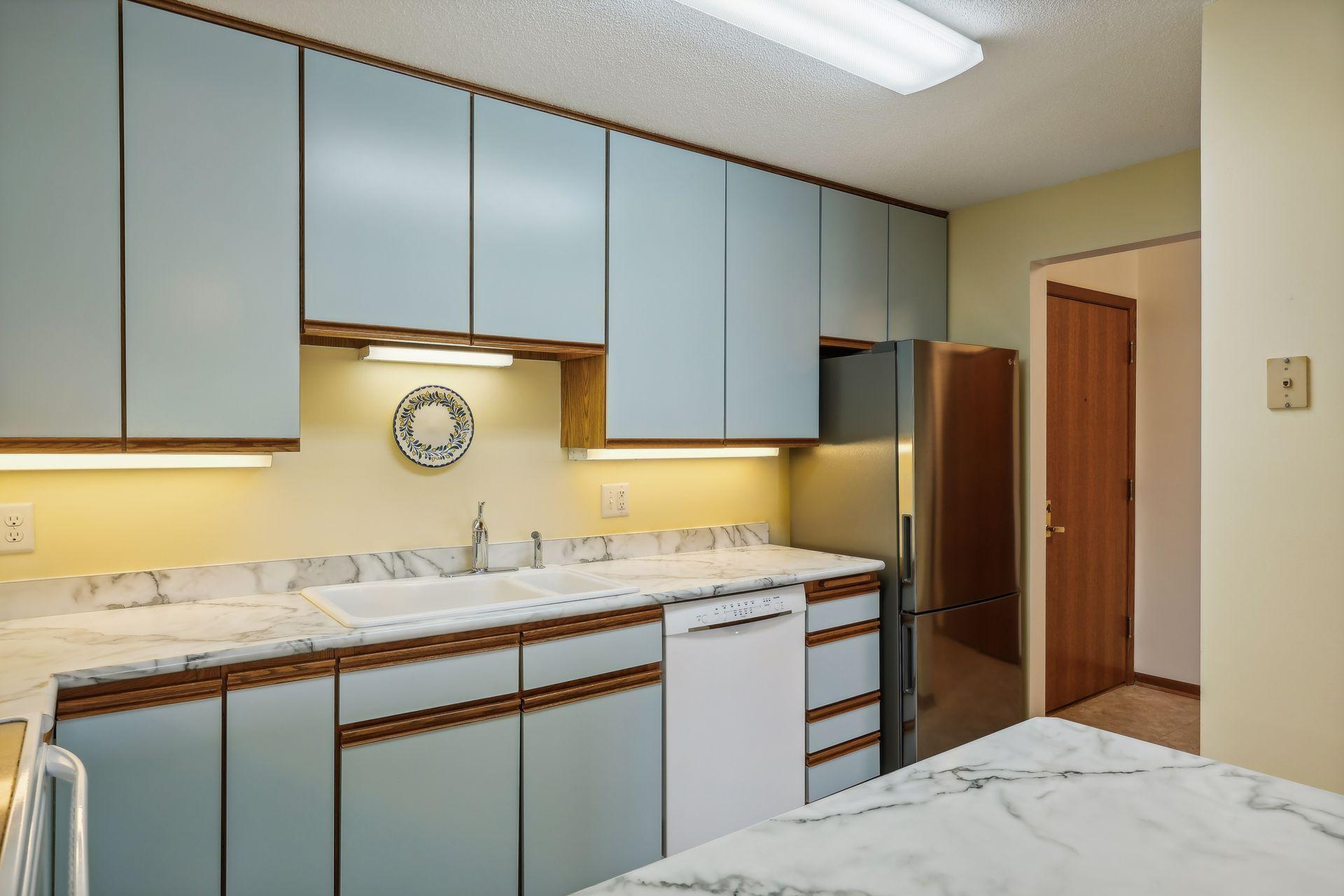 1666 Coffman Street Unit: 221