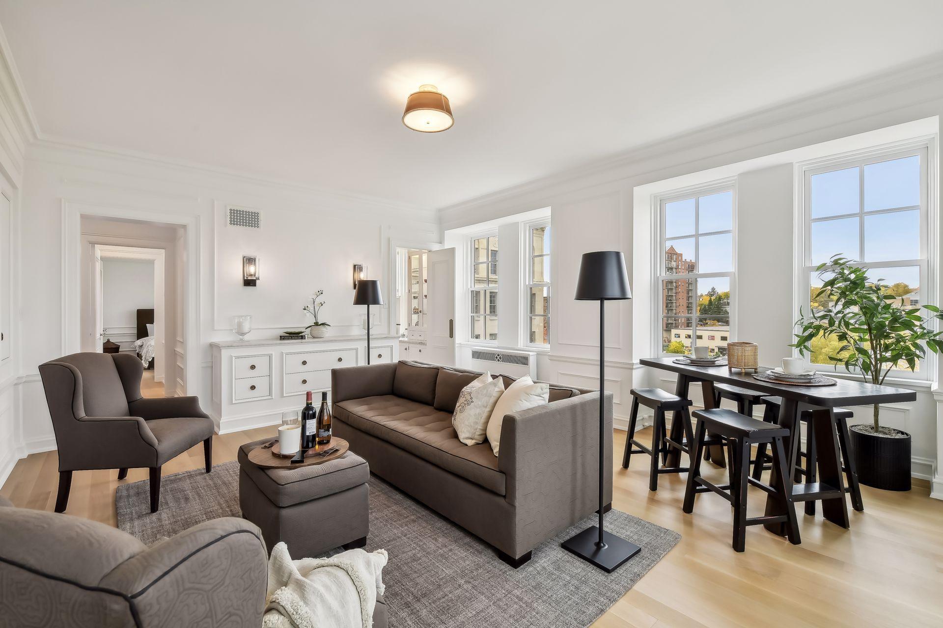 510 Groveland Avenue Unit: 526