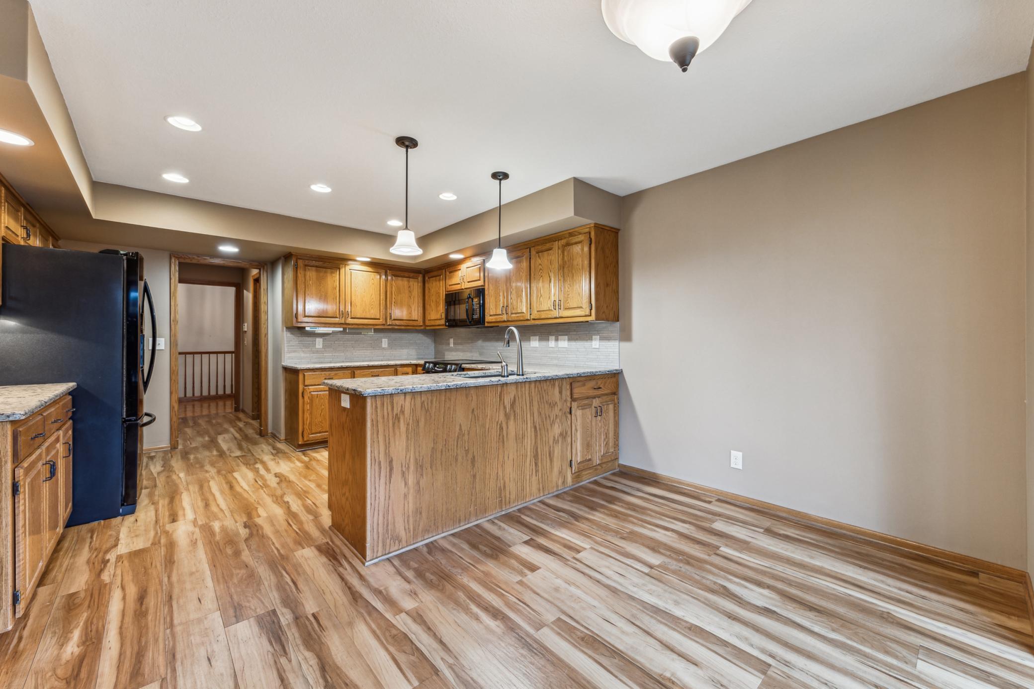 934 S Highview Circle