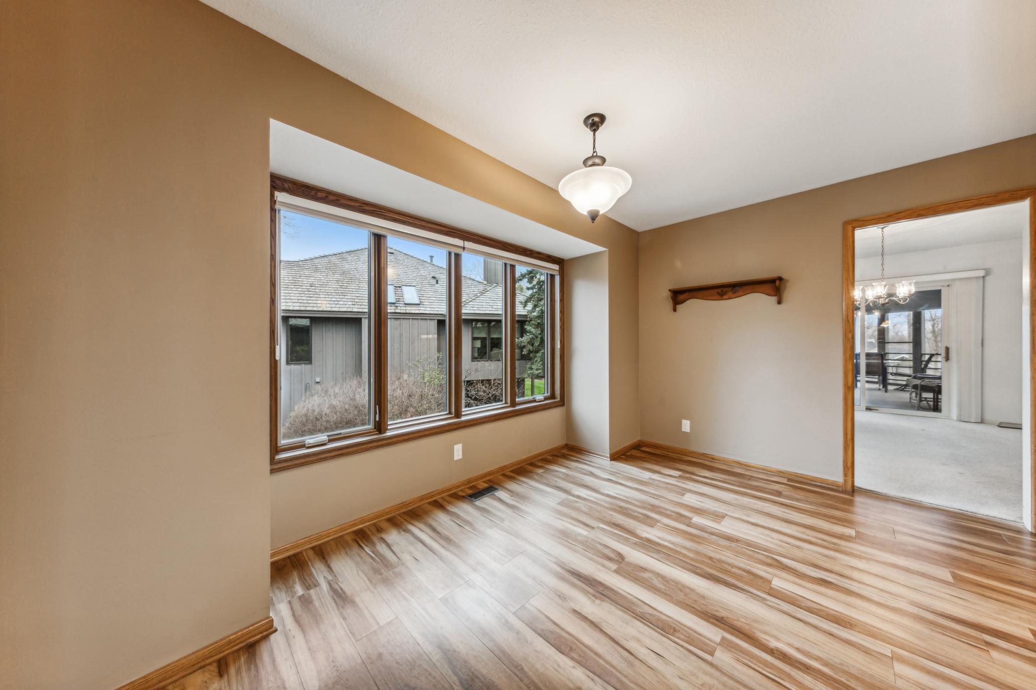 934 S Highview Circle