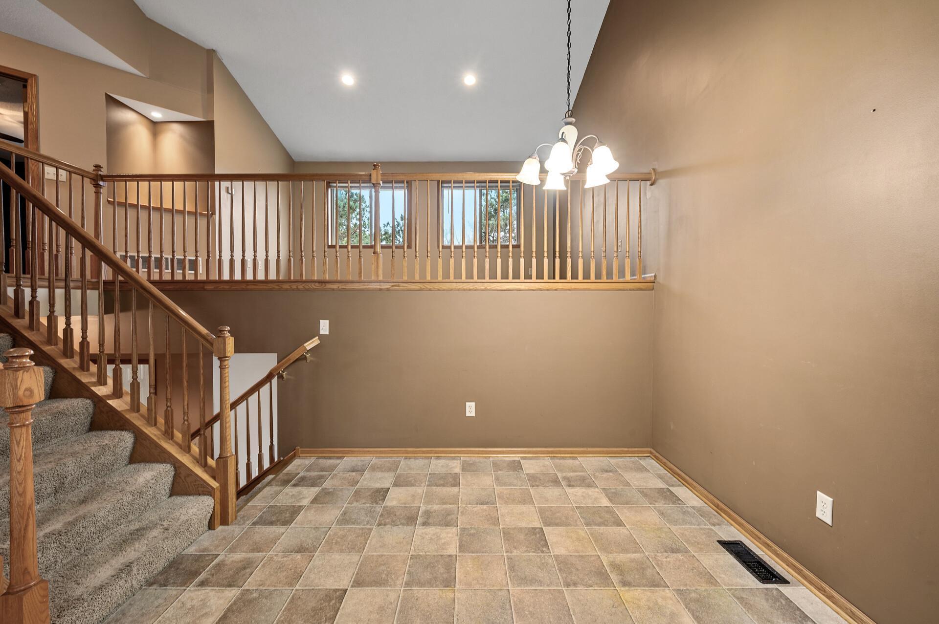 1515 Ponderosa Lane