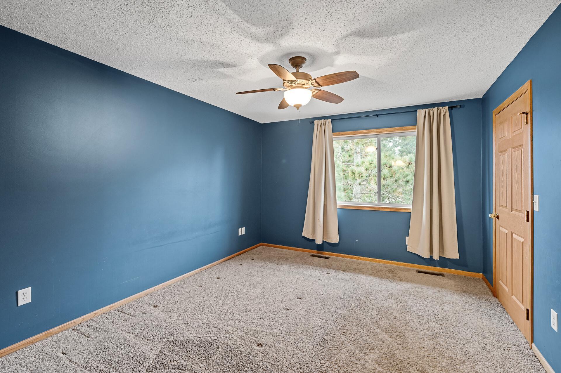 1515 Ponderosa Lane