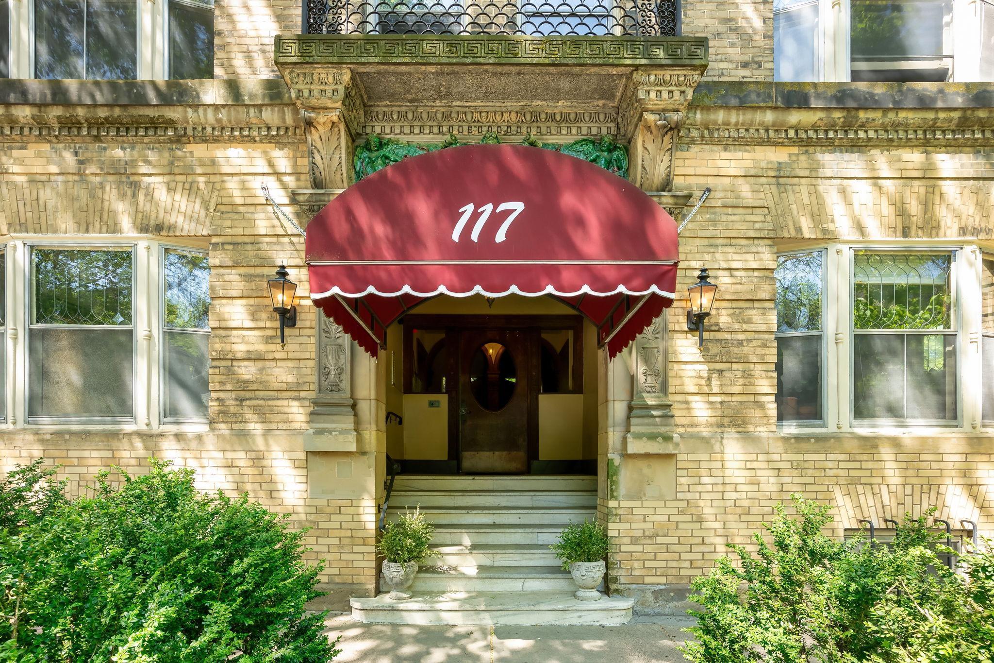 117 Mackubin Street Unit: 2