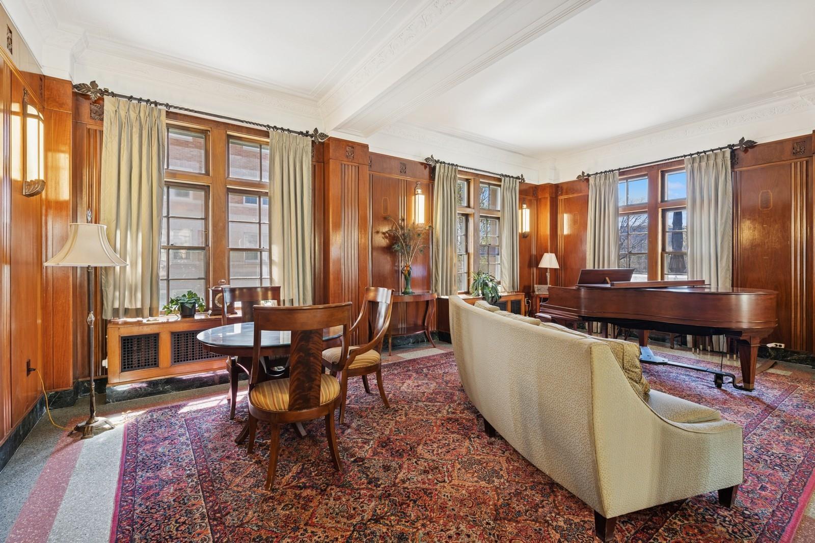 2615 Park Avenue Unit: 120