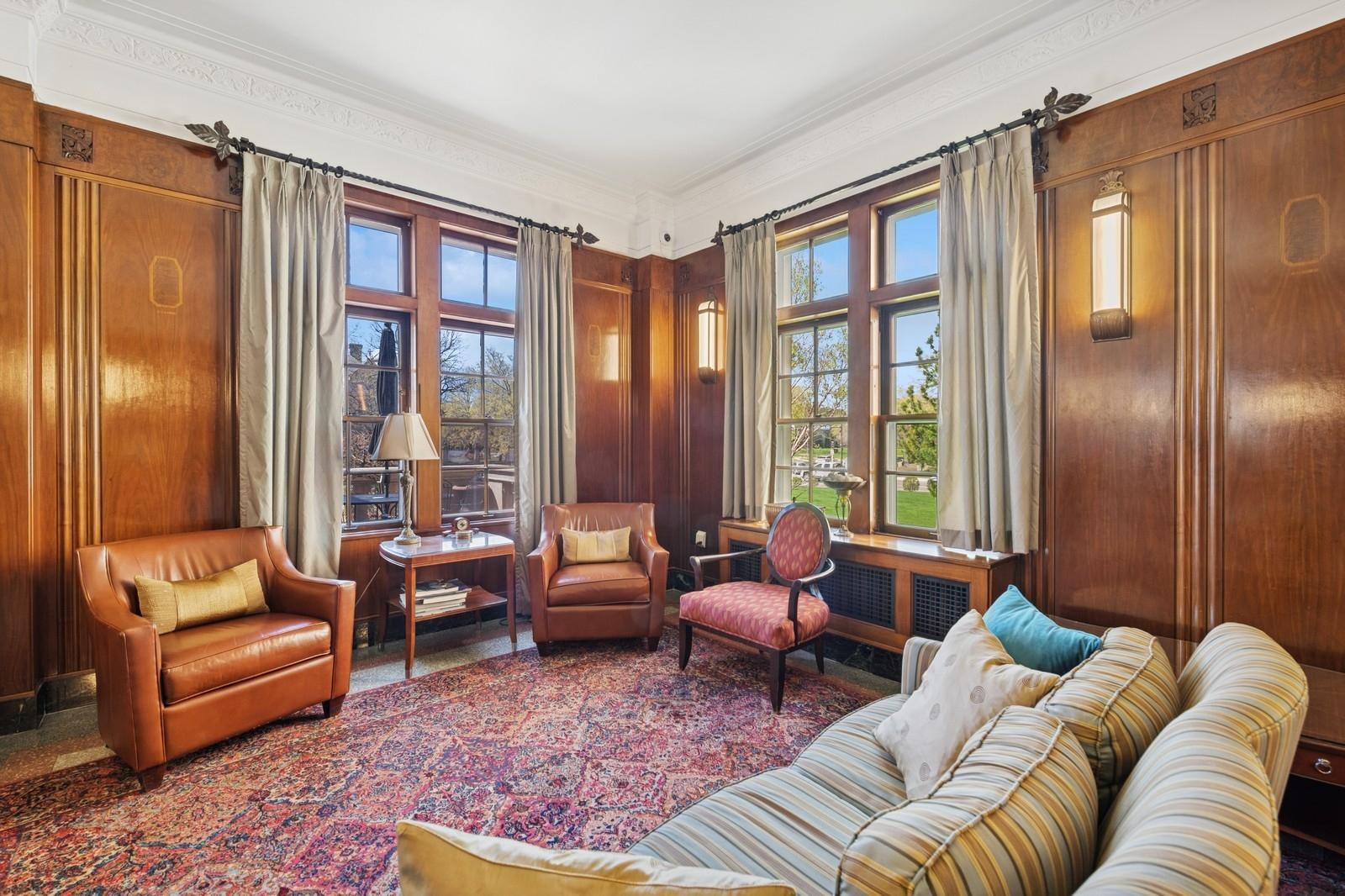 2615 Park Avenue Unit: 120