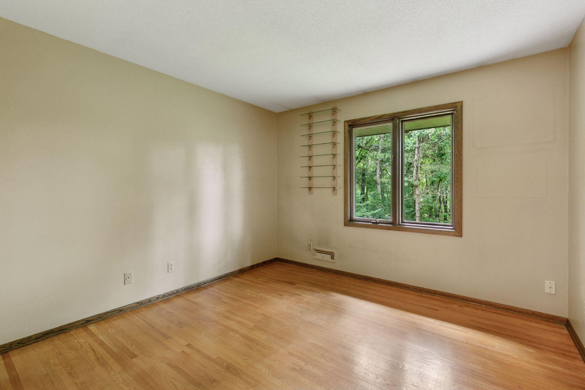 2700 Isle Royale Court