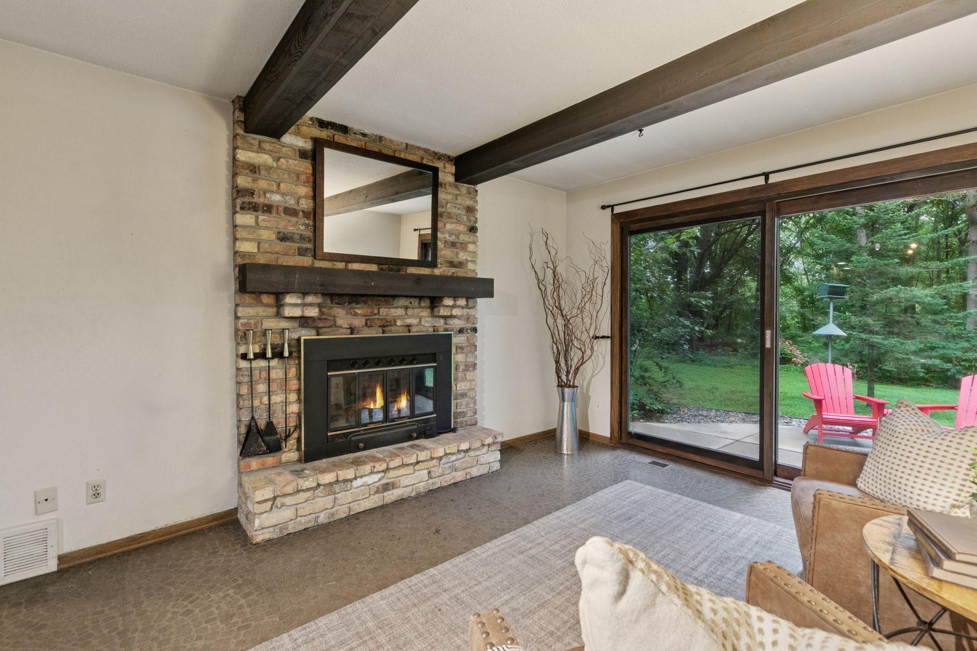 2700 Isle Royale Court