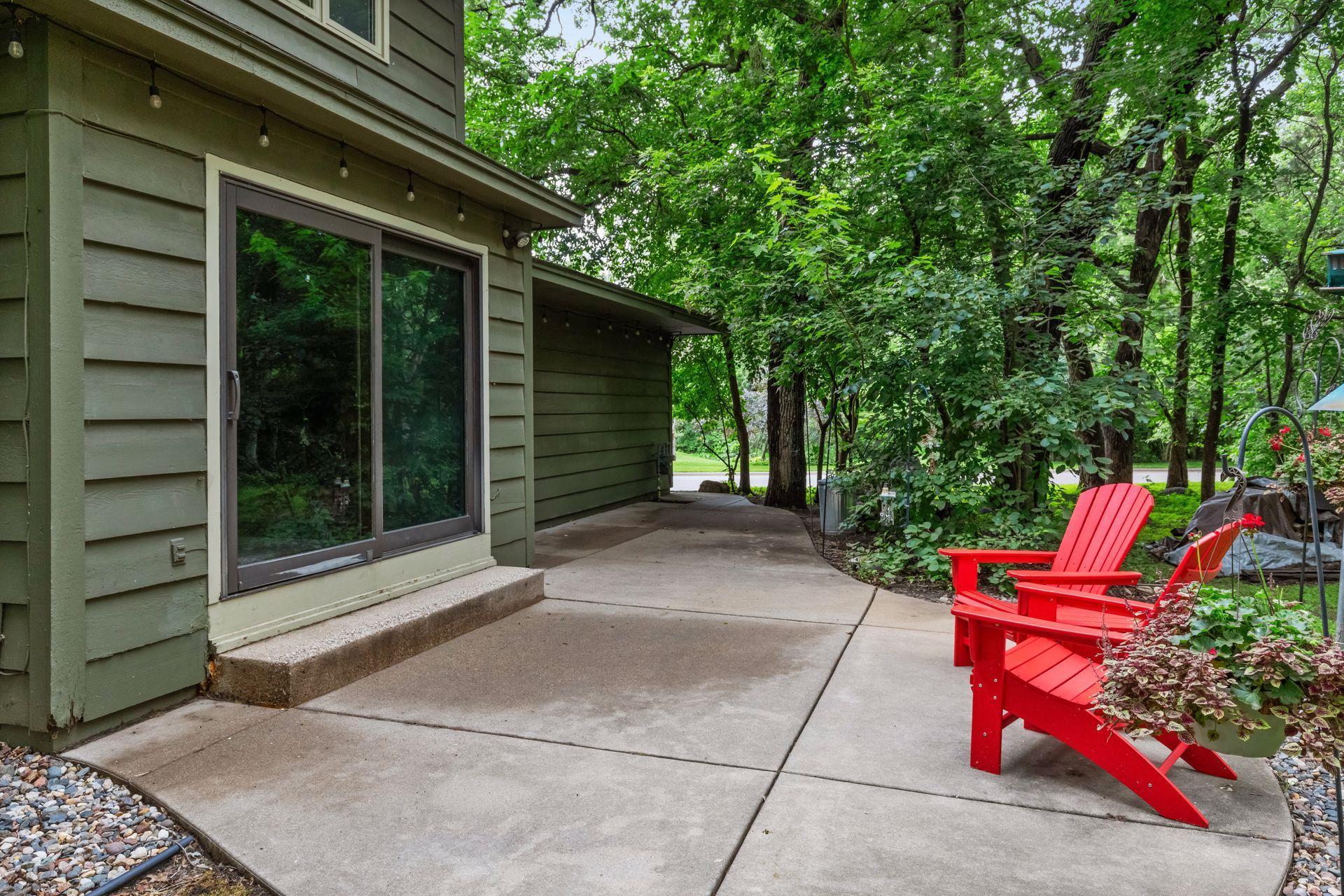 2700 Isle Royale Court