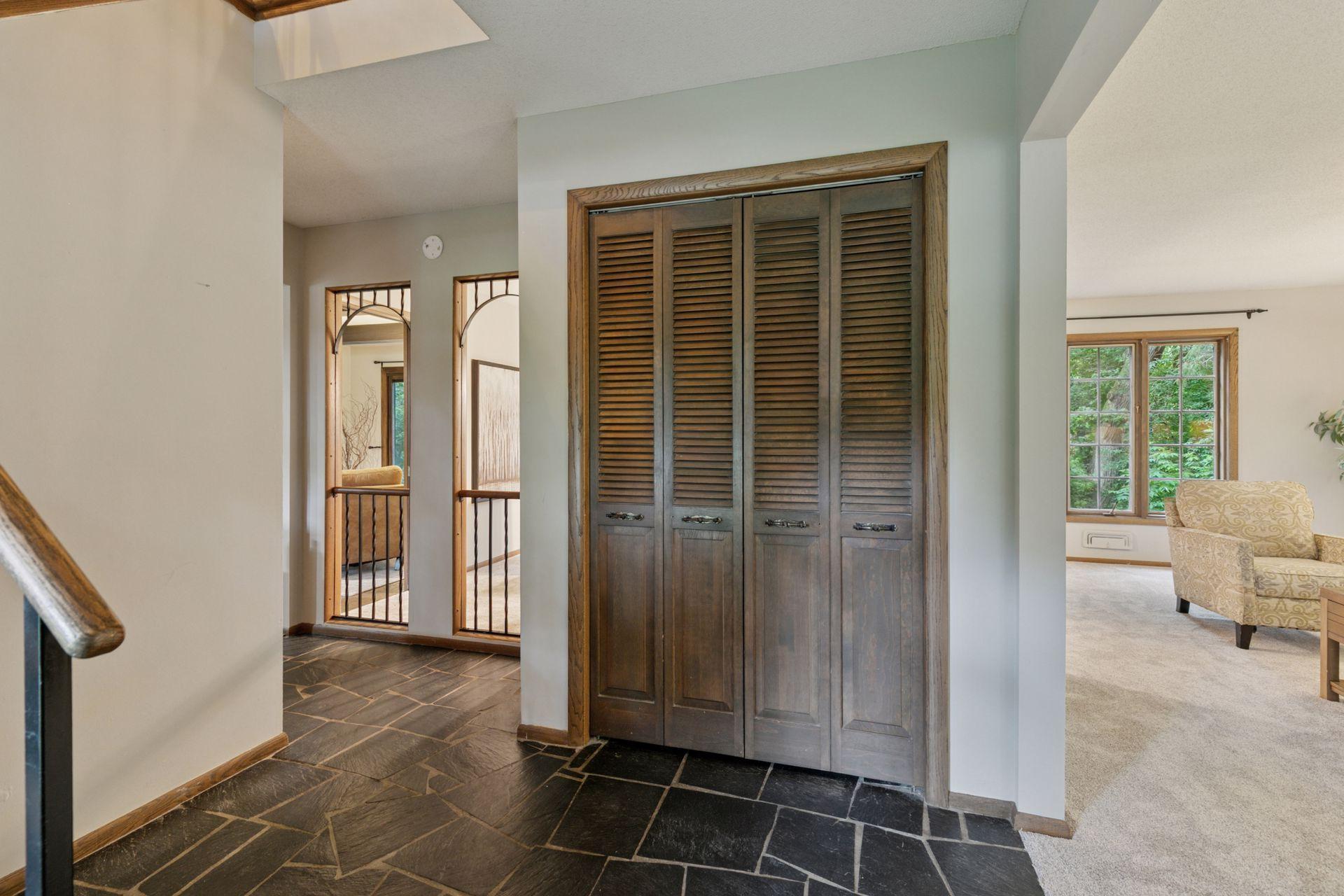 2700 Isle Royale Court